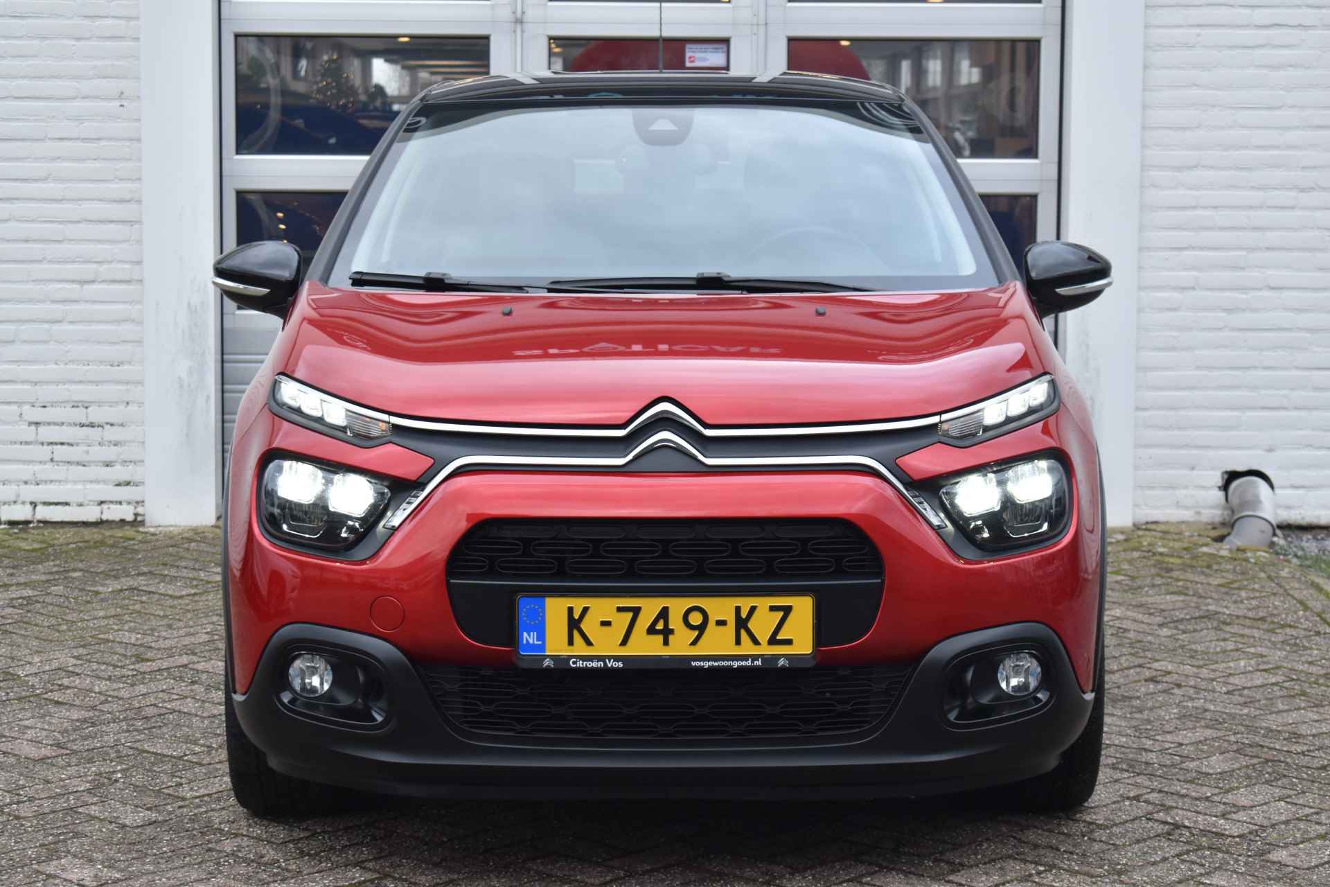 Citroën C3 PureTech 110 EAT6 Shine Automaat | Navi | Airco | Parkeerhulp | Camera | * - 8/25