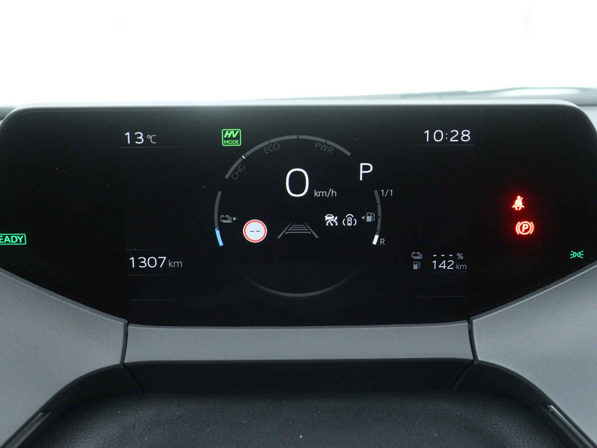 Toyota Prius 2.0 Plug-in Hybrid Executive Limited | Navigatie | Panoramadak | - 7/49
