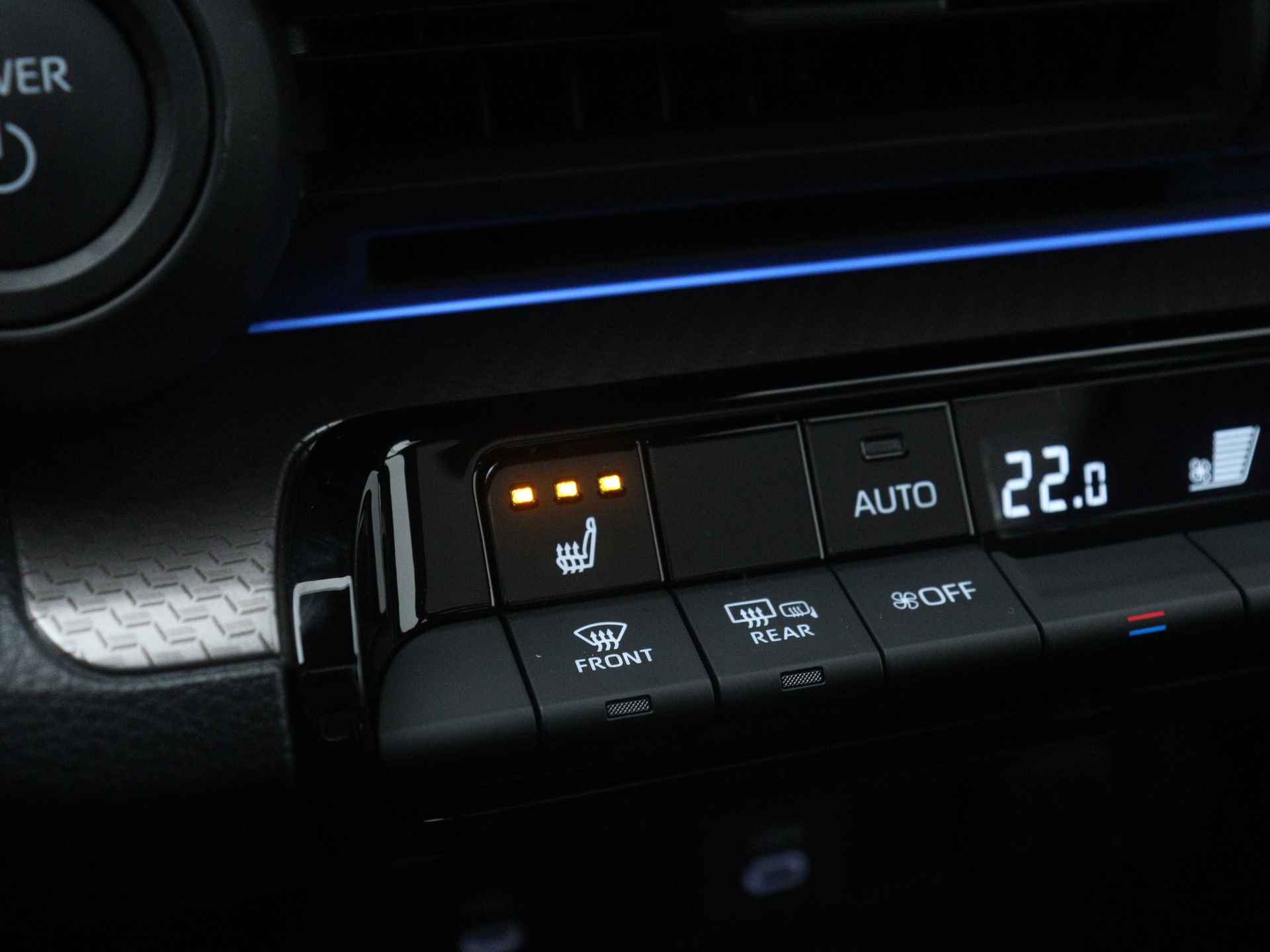 Toyota Prius 2.0 Plug-in Hybrid Executive Limited | Navigatie | Panoramadak | - 36/49