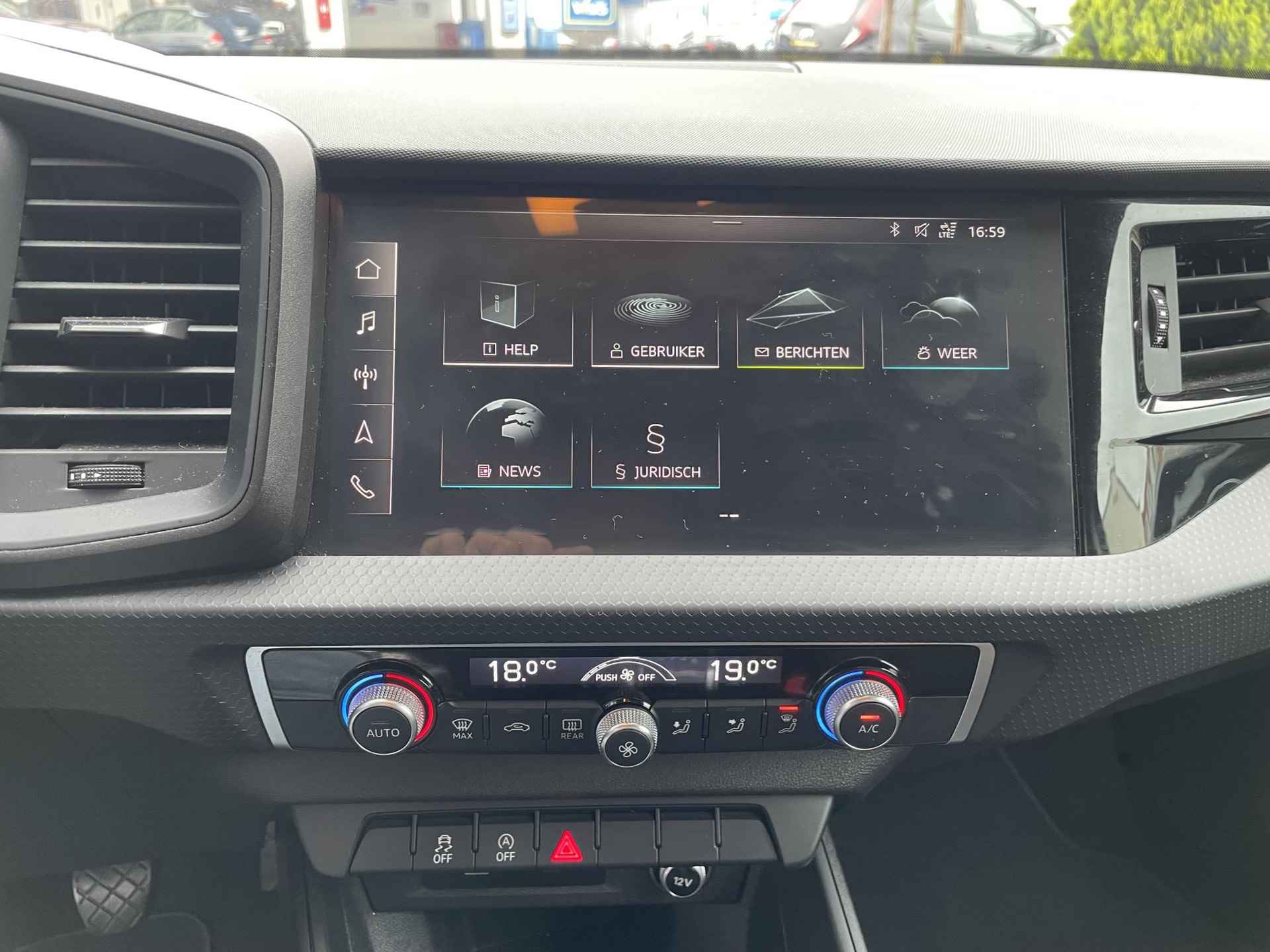 Audi A1 Sportback 25 TFSI Pro Line Apple Carplay - 11/16
