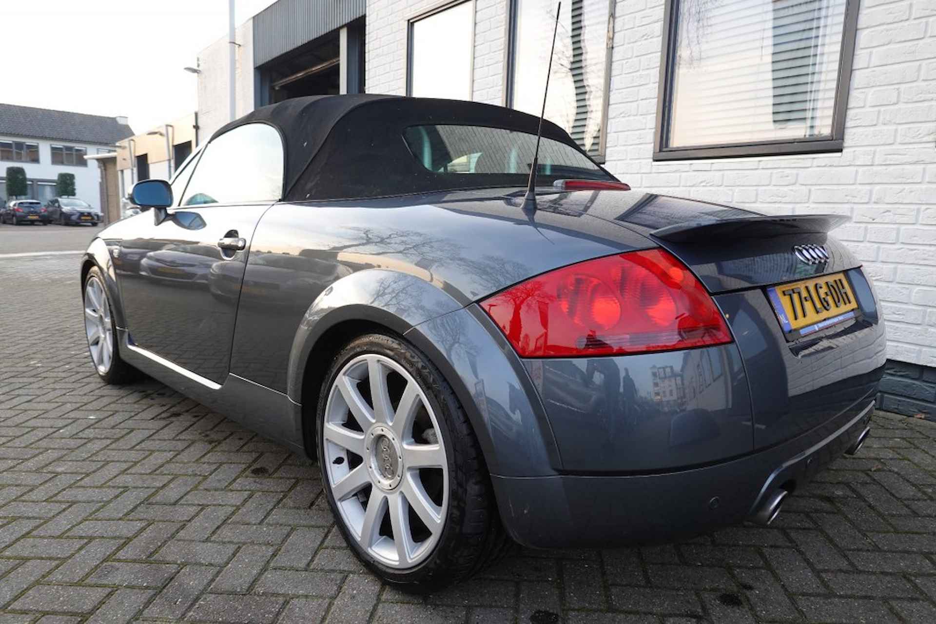 AUDI Tt 1.8 T QUATTRO ROADSTER  INCL Hardtop Schitterende auto YoungTime - 22/26