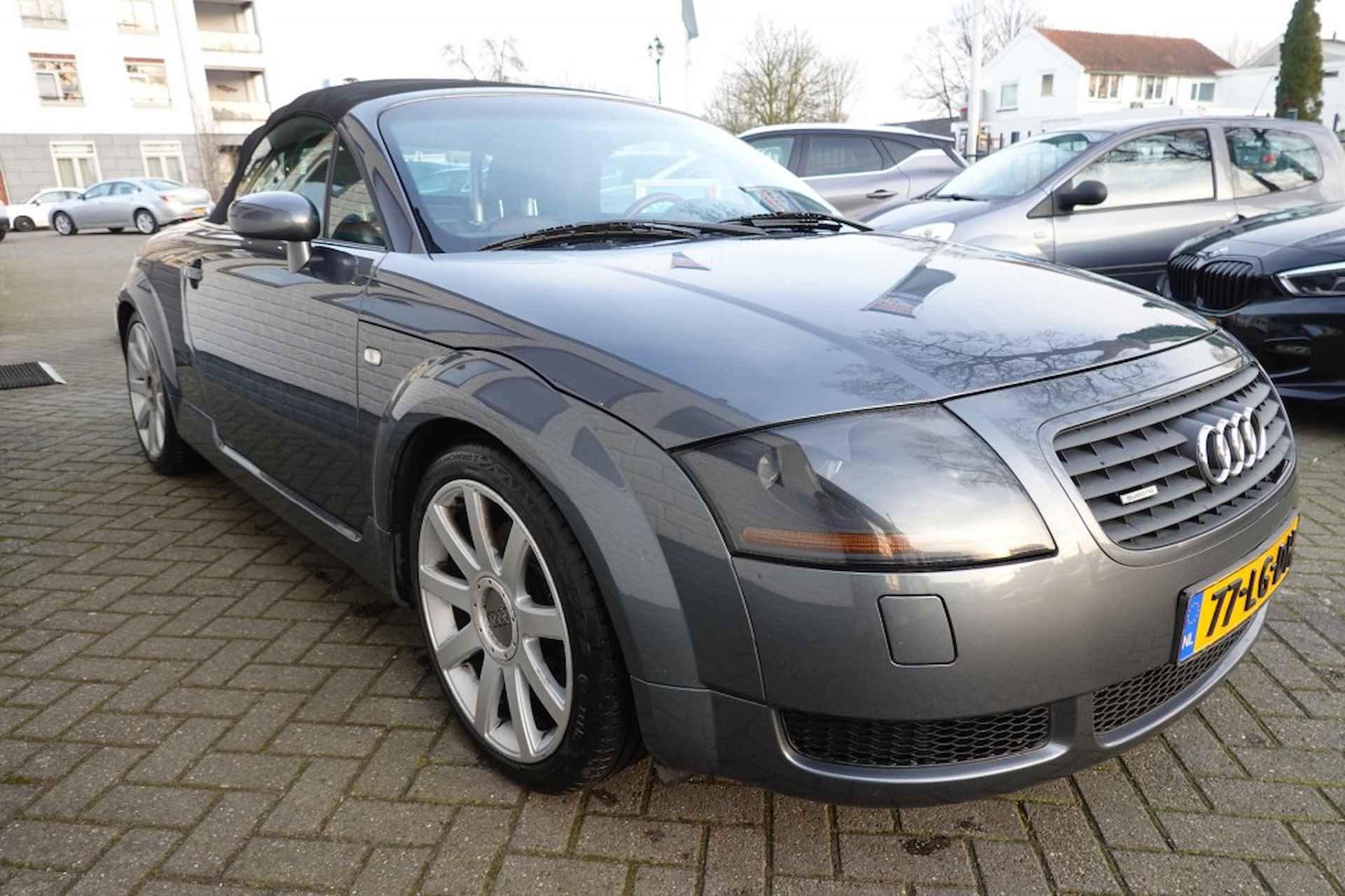 AUDI Tt 1.8 T QUATTRO ROADSTER  INCL Hardtop Schitterende auto YoungTime - 25/26