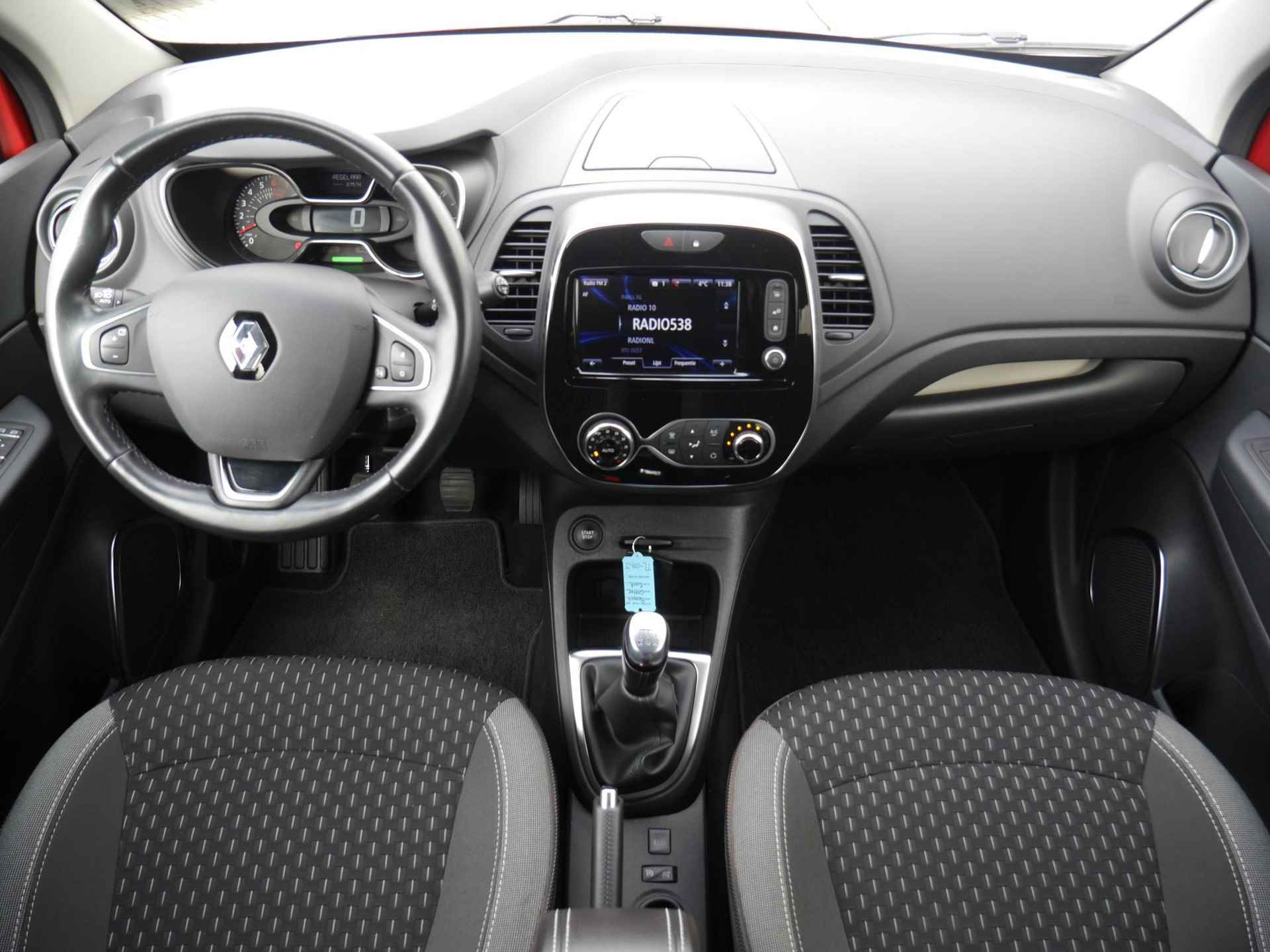 Renault Captur 0.9 TCe Intens 90PK | Keyless Entry | Camera | Navigatie R-Link | Parkeersensoren Voor & Achter | Start & Stopknop | Armsteun | Cruise Control | Airco - 20/53