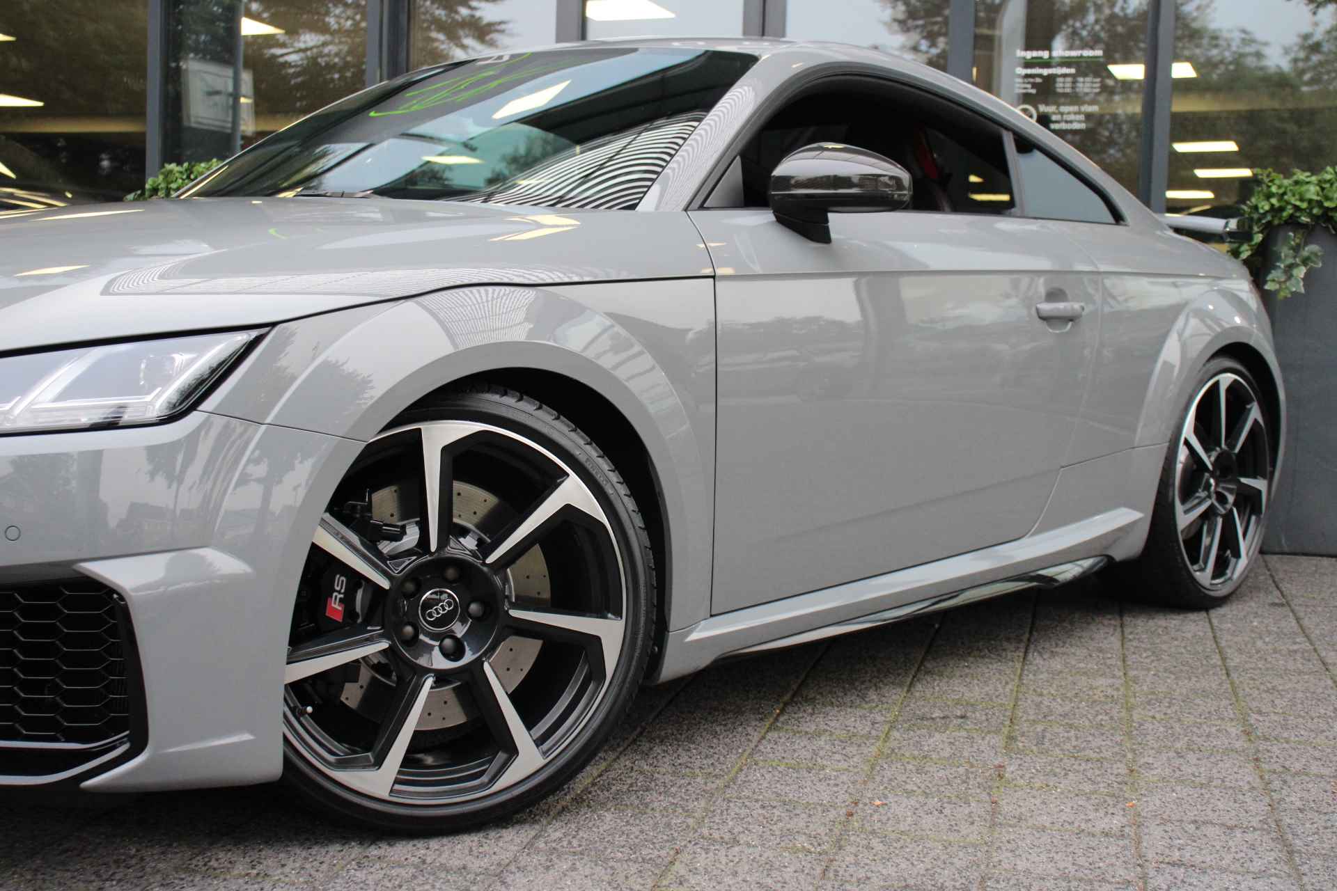 Audi TT RS quattro Navi/RS-Seats/B&O/Keyless/Matrix/20inch - 8/43