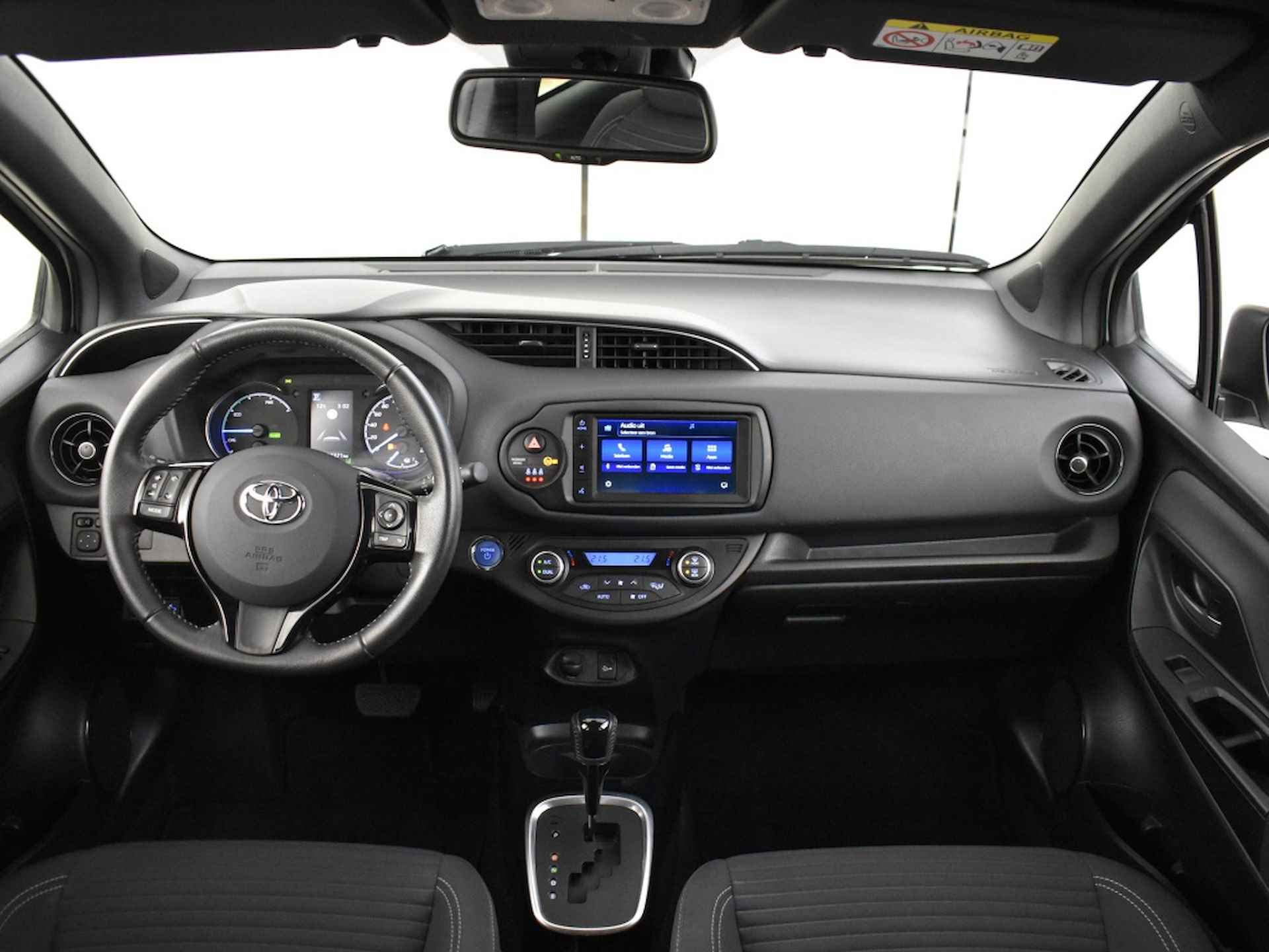 Toyota Yaris 1.5 Hybrid Dynamic Bi-Tone | Apple carplay - 4/32