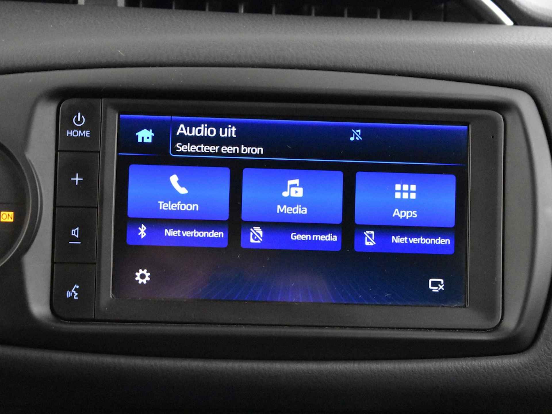 Toyota Yaris 1.5 Hybrid Dynamic Bi-Tone | Apple carplay - 8/32