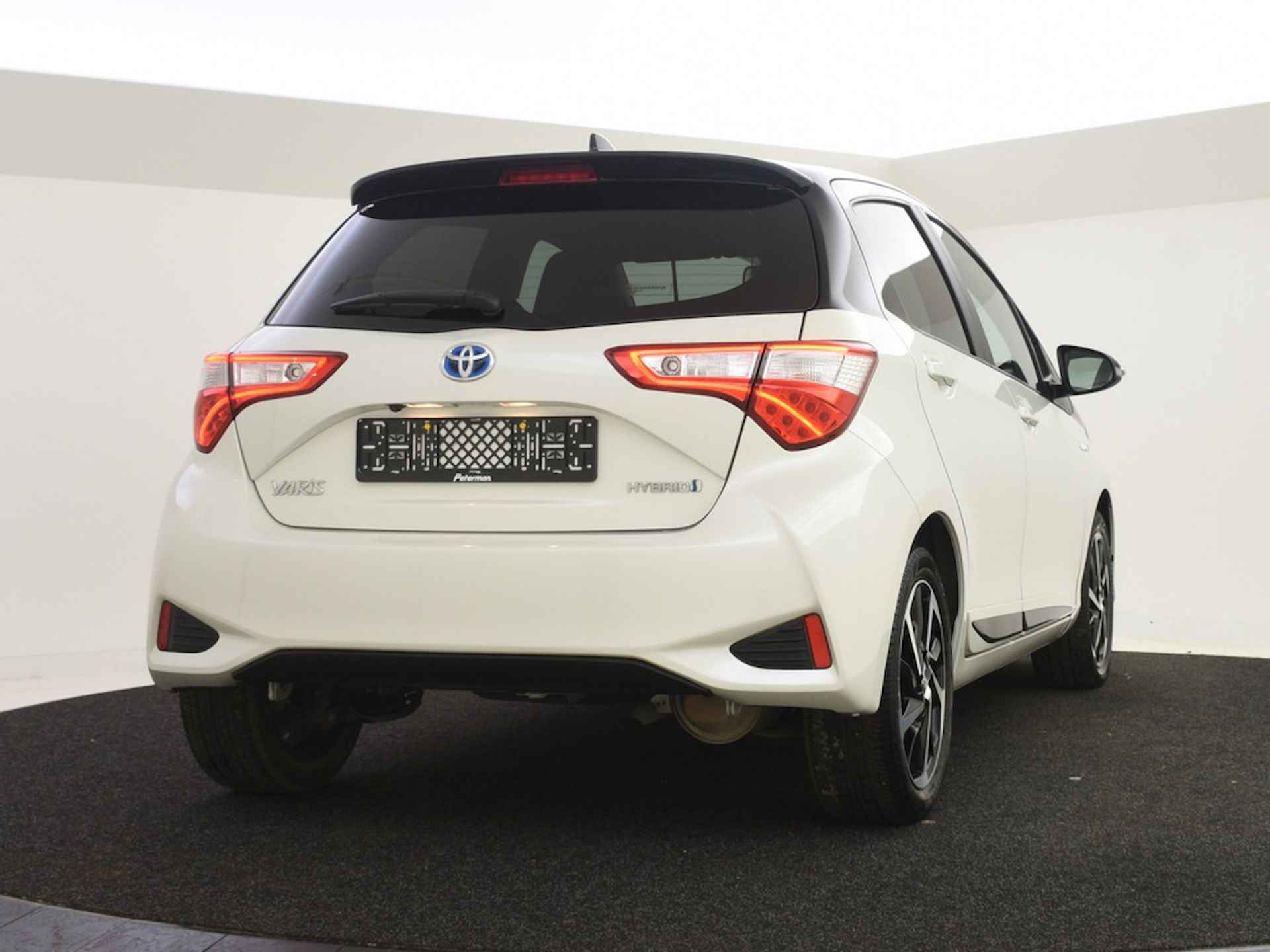 Toyota Yaris 1.5 Hybrid Dynamic Bi-Tone | Apple carplay - 14/32