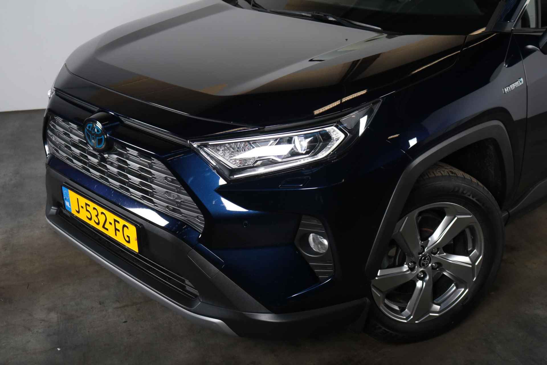 Toyota RAV4 2.5 Hybrid AWD Executive Premium Pack, Bearlock, Trekhaak, 1ste eigenaar - 42/47