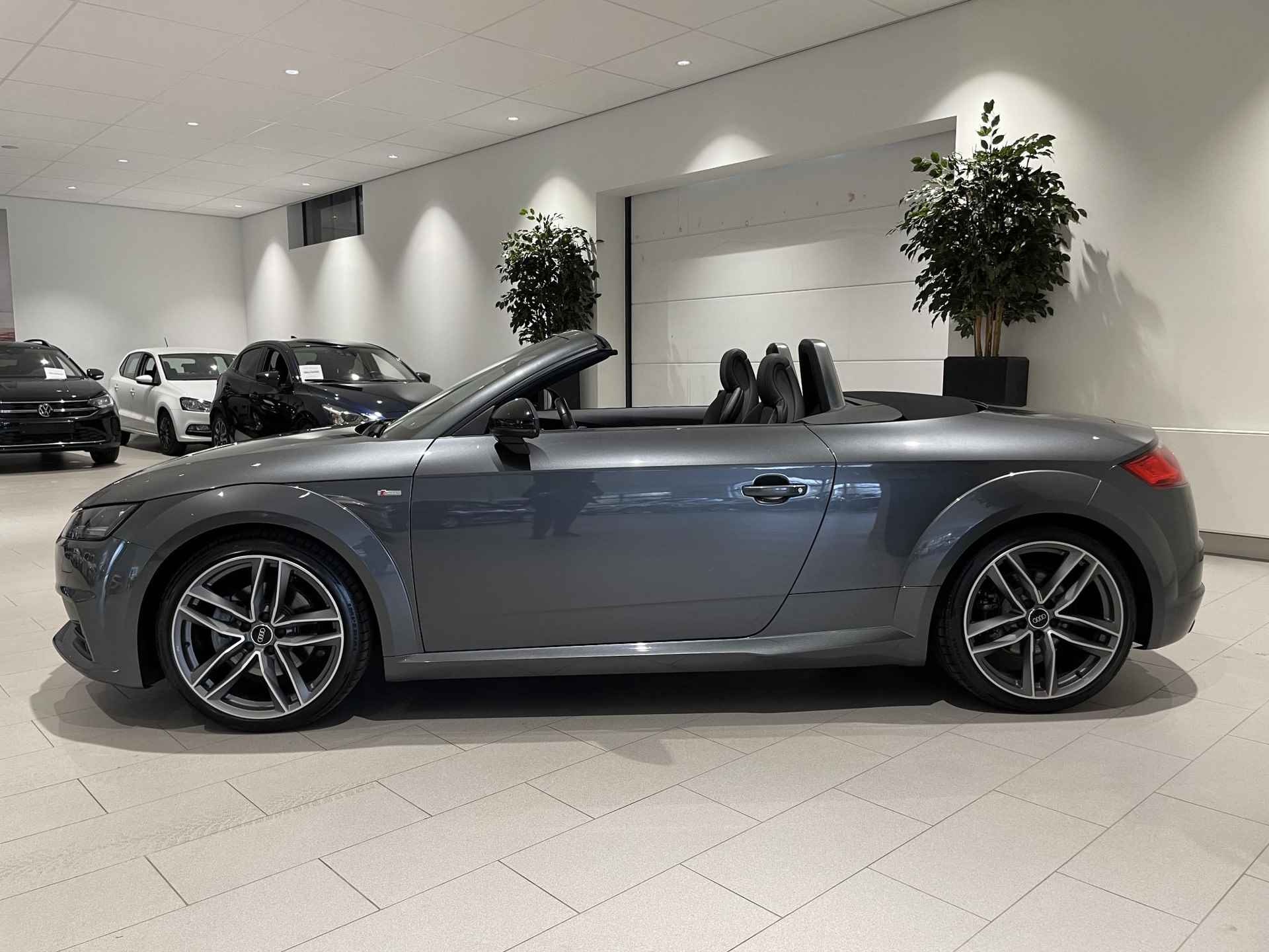 Audi TT Roadster 2.0 TFSI quattro Pro Line S Open Day 230 PK DSG | Automaat | Cabrio | Bang & Olufsen | Digital Cockpit Pro | Stoelverwarming | Navigatie | Bluetooth | Drive Select | Climate Control | Bluetooth | Airco | - 3/48