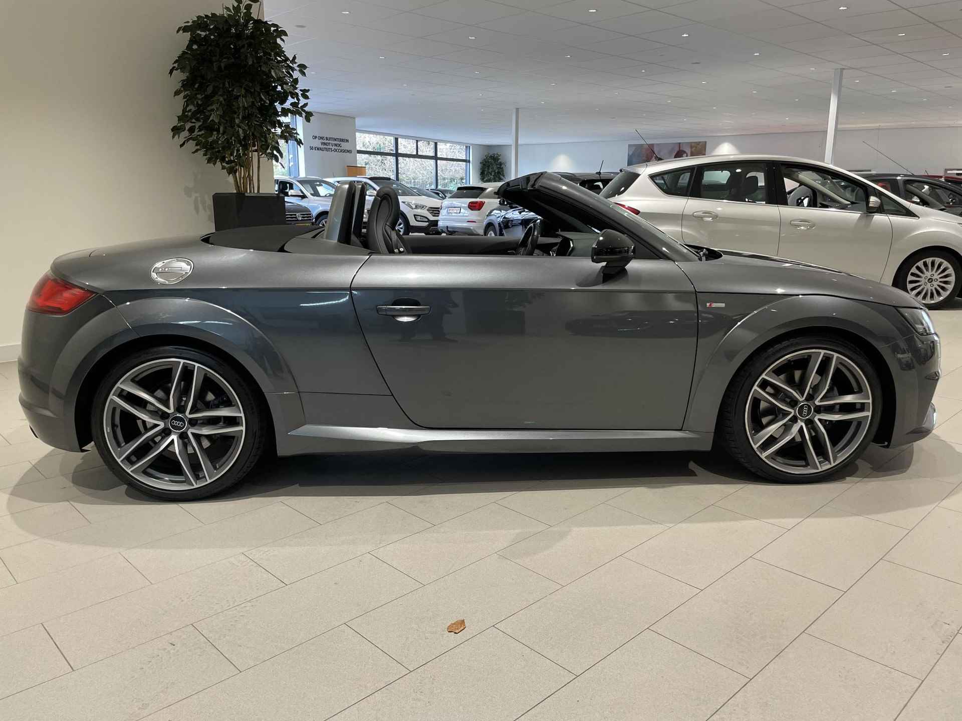 Audi TT Roadster 2.0 TFSI quattro Pro Line S Open Day 230 PK DSG | Automaat | Cabrio | Bang & Olufsen | Digital Cockpit Pro | Stoelverwarming | Navigatie | Bluetooth | Drive Select | Climate Control | Bluetooth | Airco | - 10/48