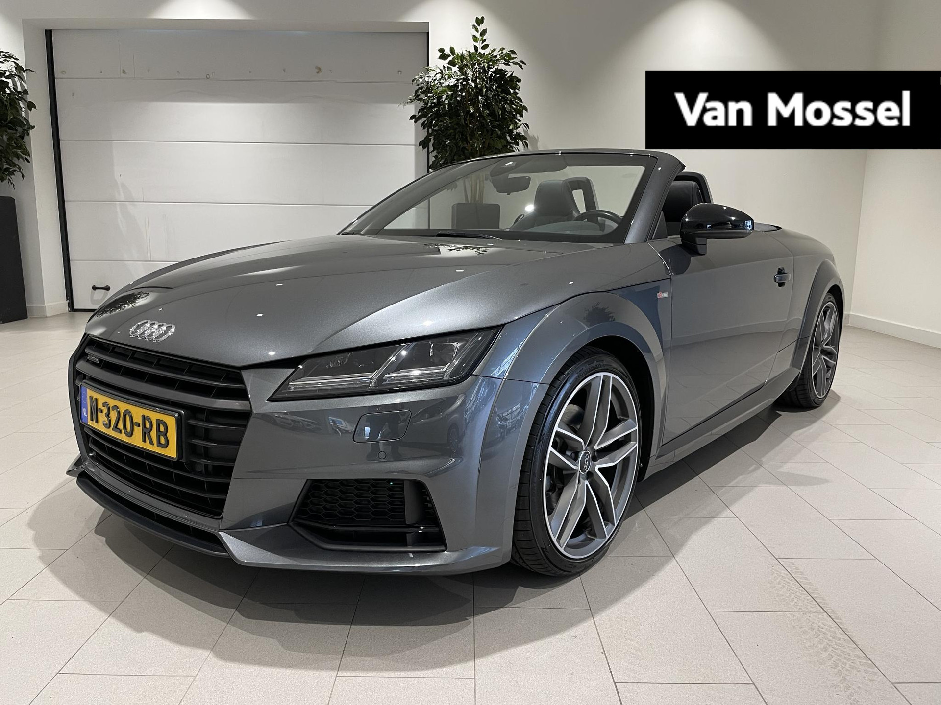 Audi TT Roadster 2.0 TFSI quattro Pro Line S Open Day 230 PK DSG | Automaat | Cabrio | Bang & Olufsen | Digital Cockpit Pro | Stoelverwarming | Navigatie | Bluetooth | Drive Select | Climate Control | Bluetooth | Airco |