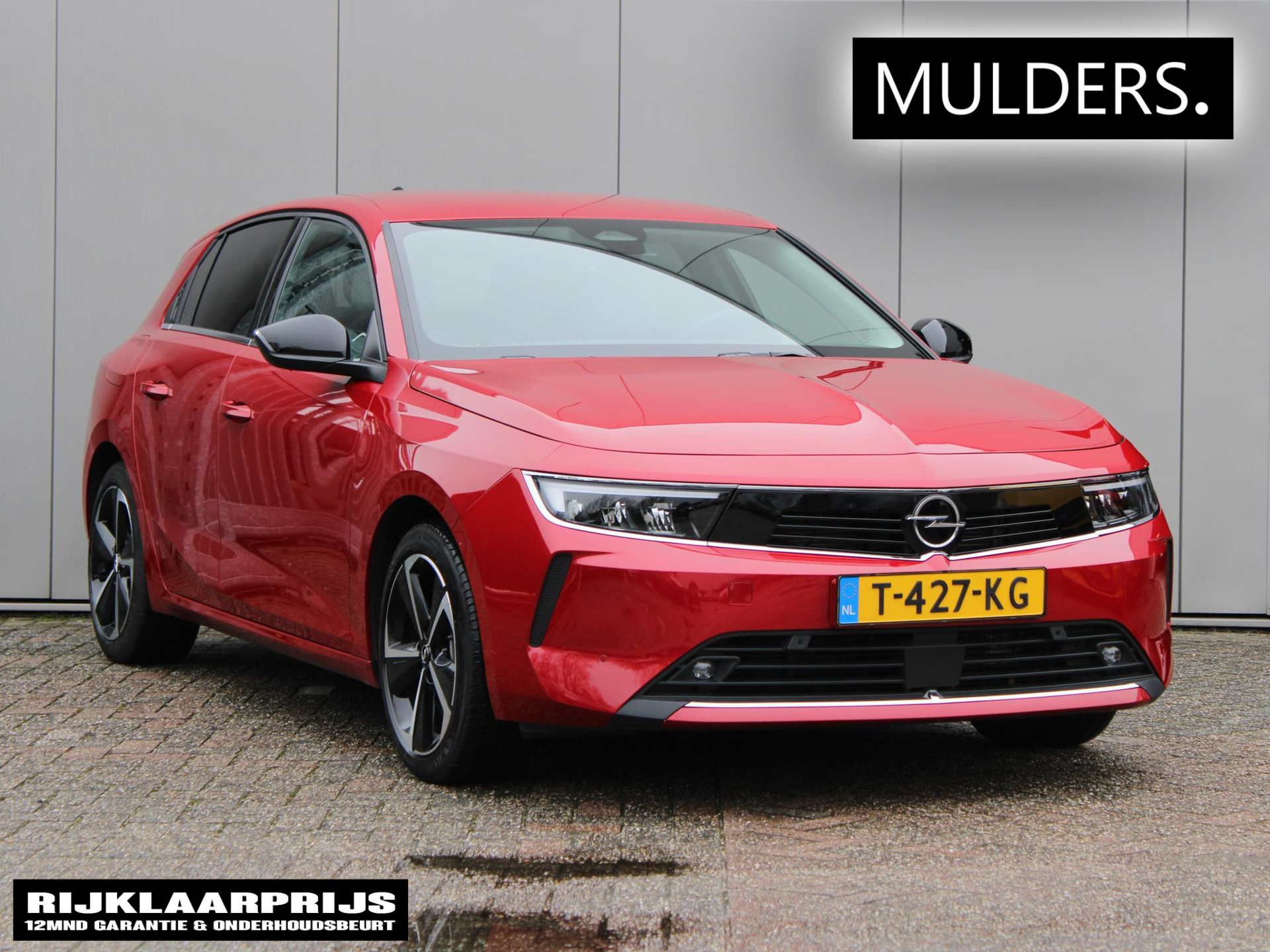 Opel Astra 1.6 Hybrid Elegance | Navi / Camera / Climate bij viaBOVAG.nl
