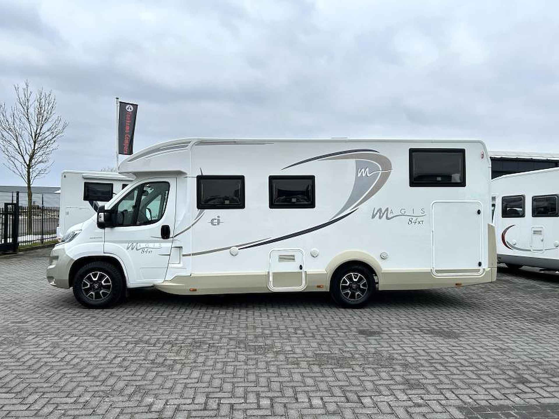 CI Magis 84 XT enkele-bedden/Automaat! - 6/25