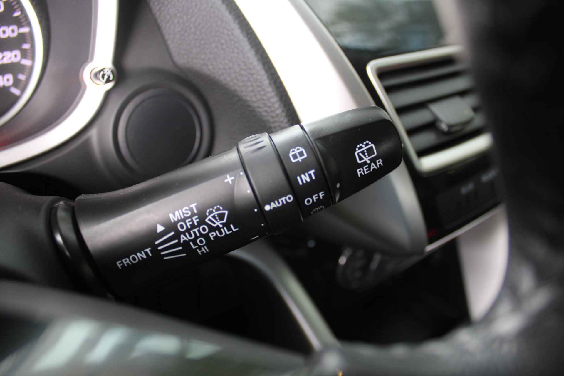 Mitsubishi Eclipse Cross 1.5 DI-T Pure | 18" LM | Trekhaak | Airco | Cruise | Android auto / Apple carplay | - 16/32