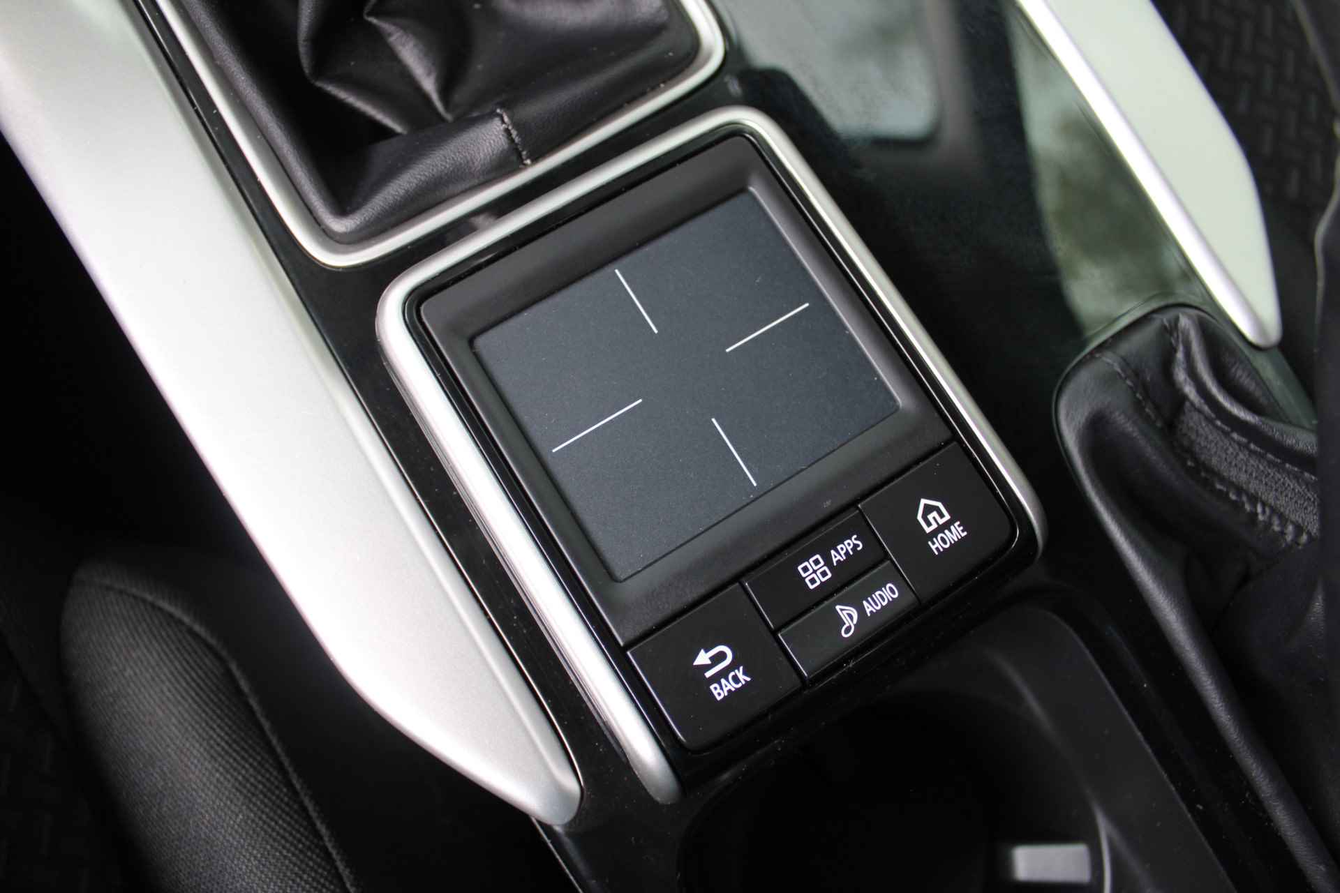 Mitsubishi Eclipse Cross 1.5 DI-T Pure | 18" LM | Trekhaak | Airco | Cruise | Android auto / Apple carplay | - 22/32