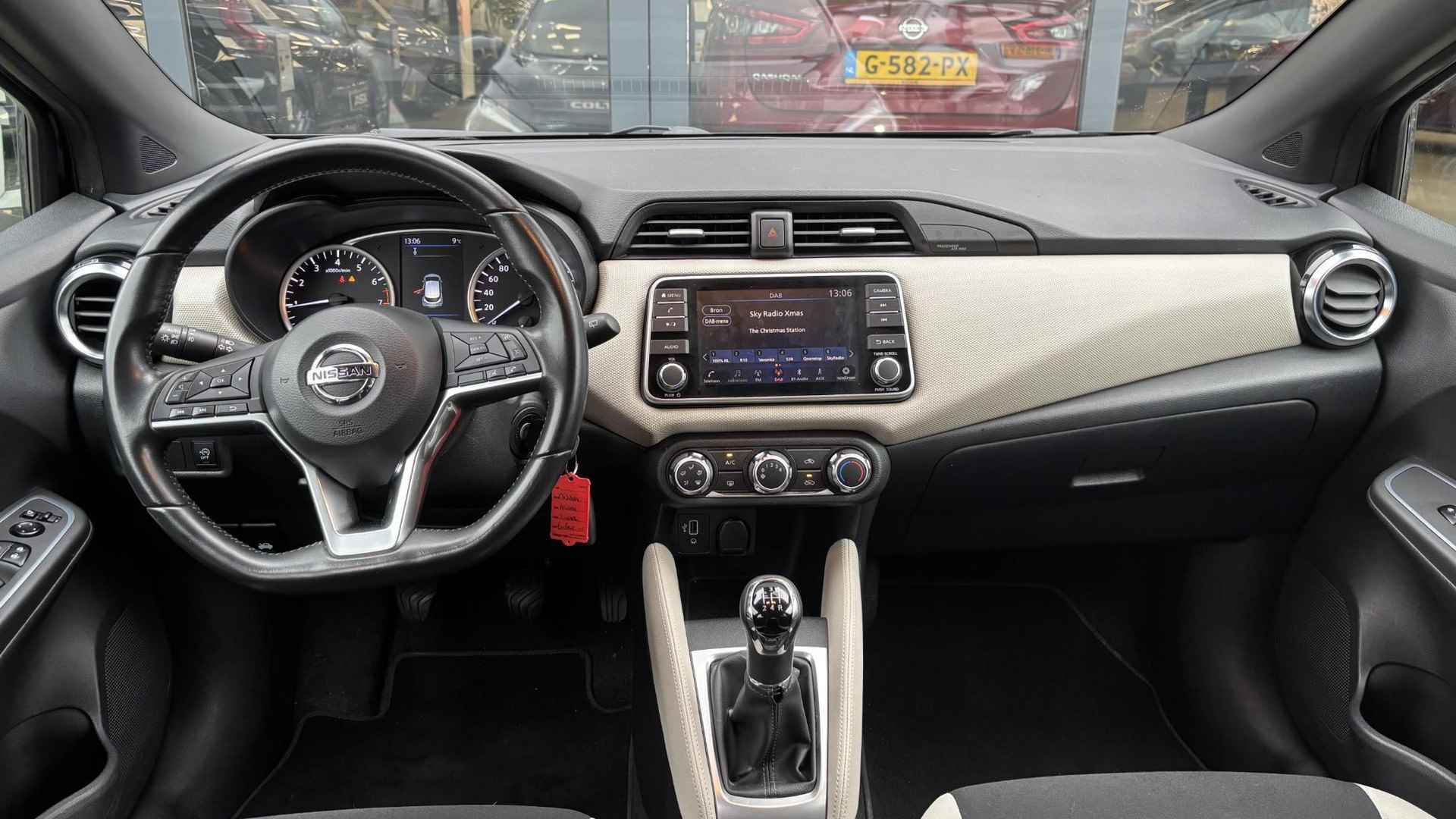 Nissan Micra 1.0 IG-T 100 N-Connecta | Camera | Apple carplay | Airconditioning - 4/27