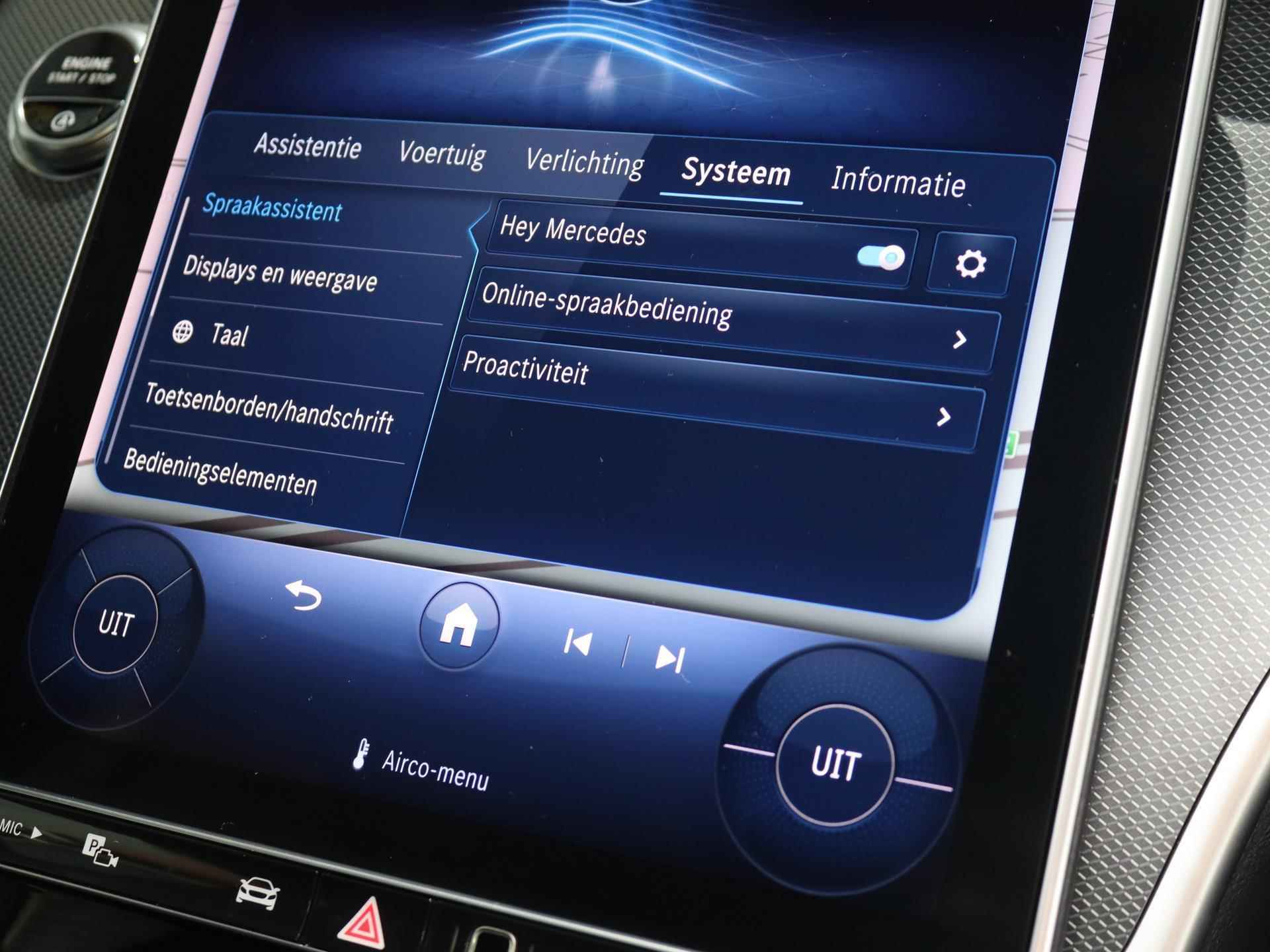 Mercedes-Benz C-Klasse 180 Luxury Line Premium | Panoramadak | Memory Zetels | Adaptieve Cruise control | 360 Camera | Sfeerverlichting - 11/25