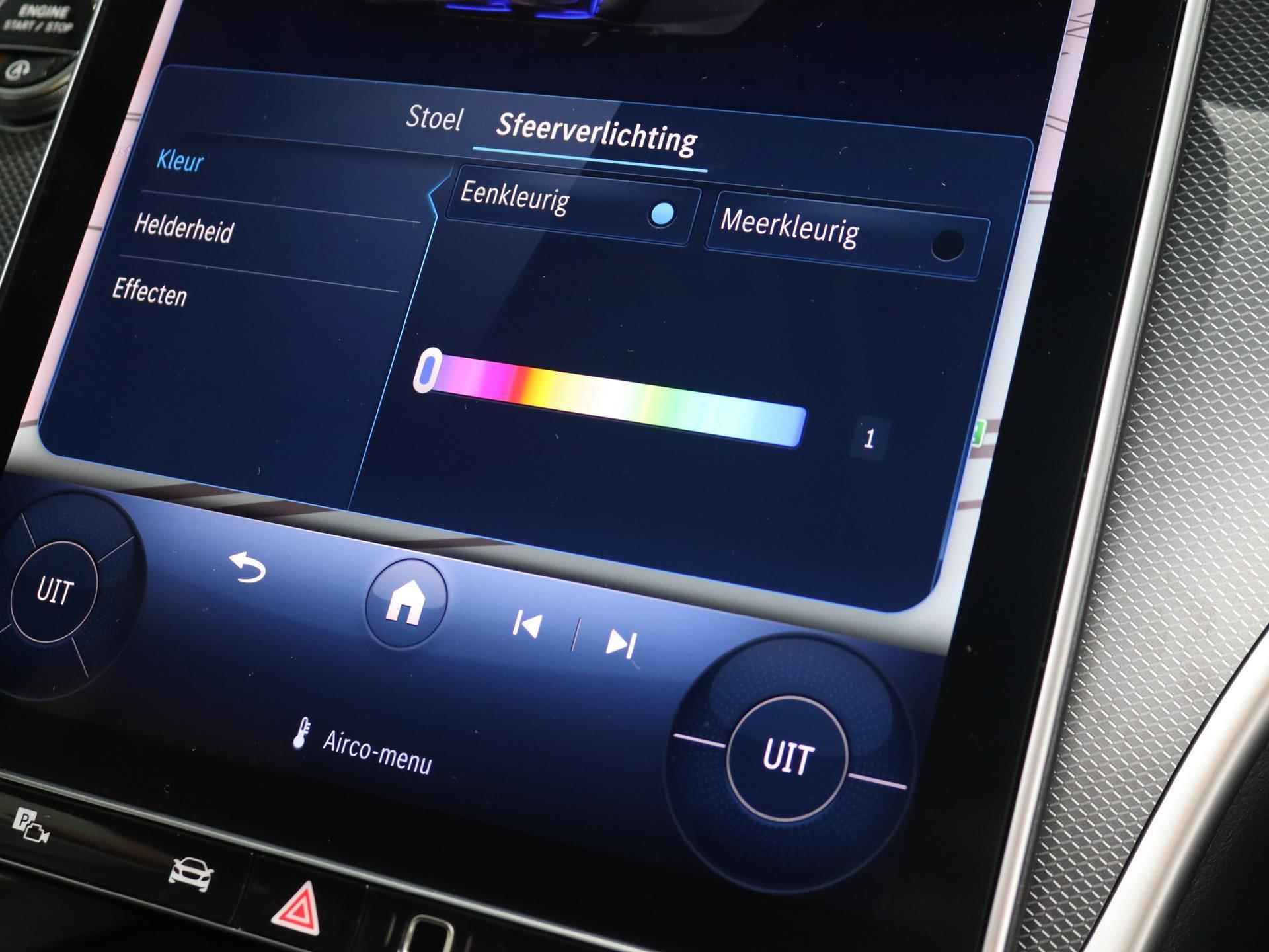 Mercedes-Benz C-Klasse 180 Luxury Line Premium | Panoramadak | Memory Zetels | Adaptieve Cruise control | 360 Camera | Sfeerverlichting - 12/25