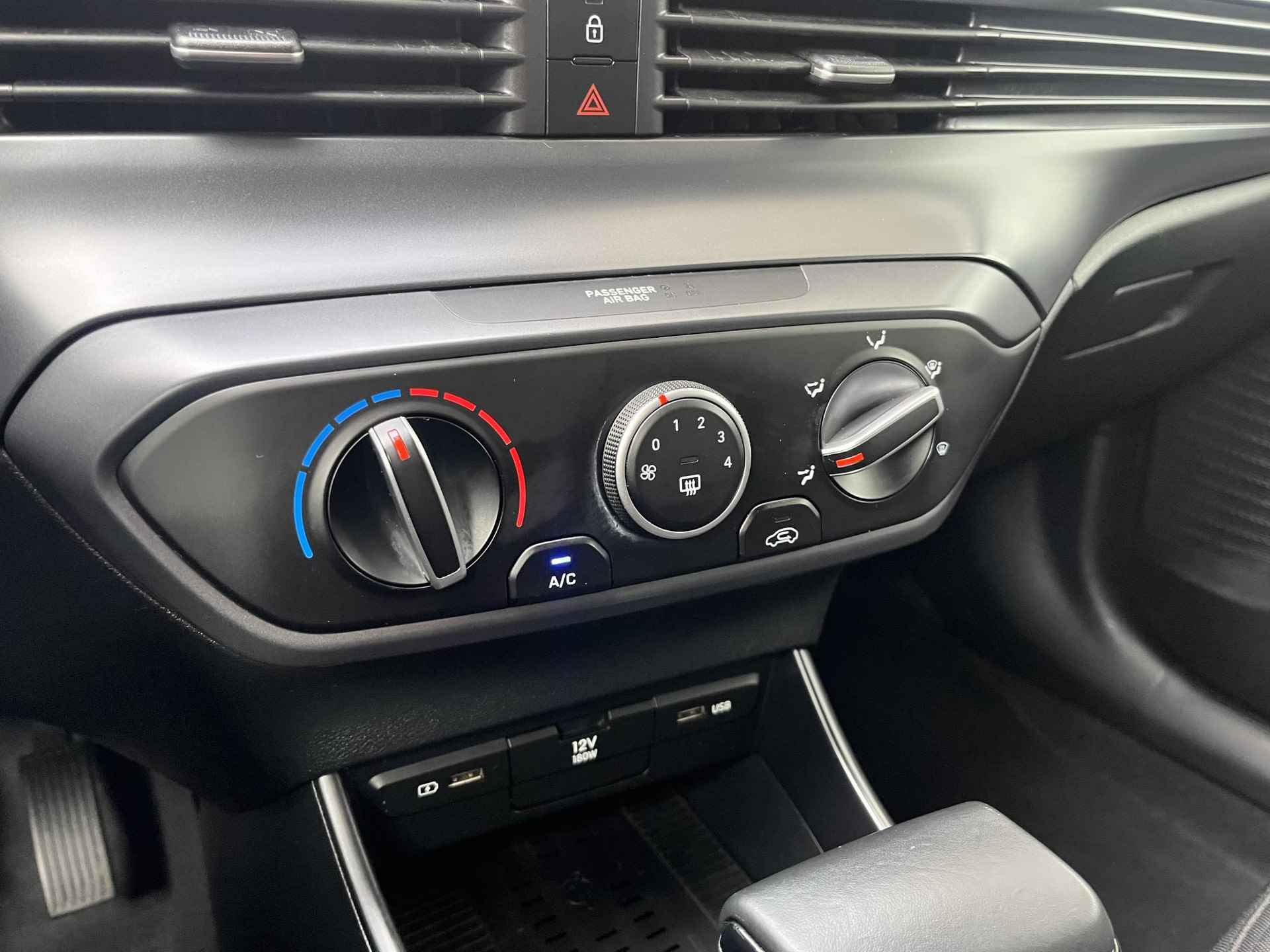 Hyundai i20 1.0 T-GDI Comfort | Automaat | Apple carplay | Cruise Control | Airco | Parkeersensoren | Parkeercamera |  36Mnd. Garantie | Rijklaar! | - 23/30