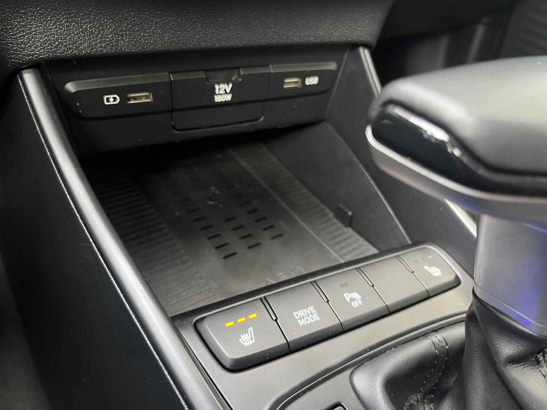 Hyundai i20 1.0 T-GDI Comfort | Automaat | Apple carplay | Cruise Control | Airco | Parkeersensoren | Parkeercamera |  36Mnd. Garantie | Rijklaar! | - 25/30