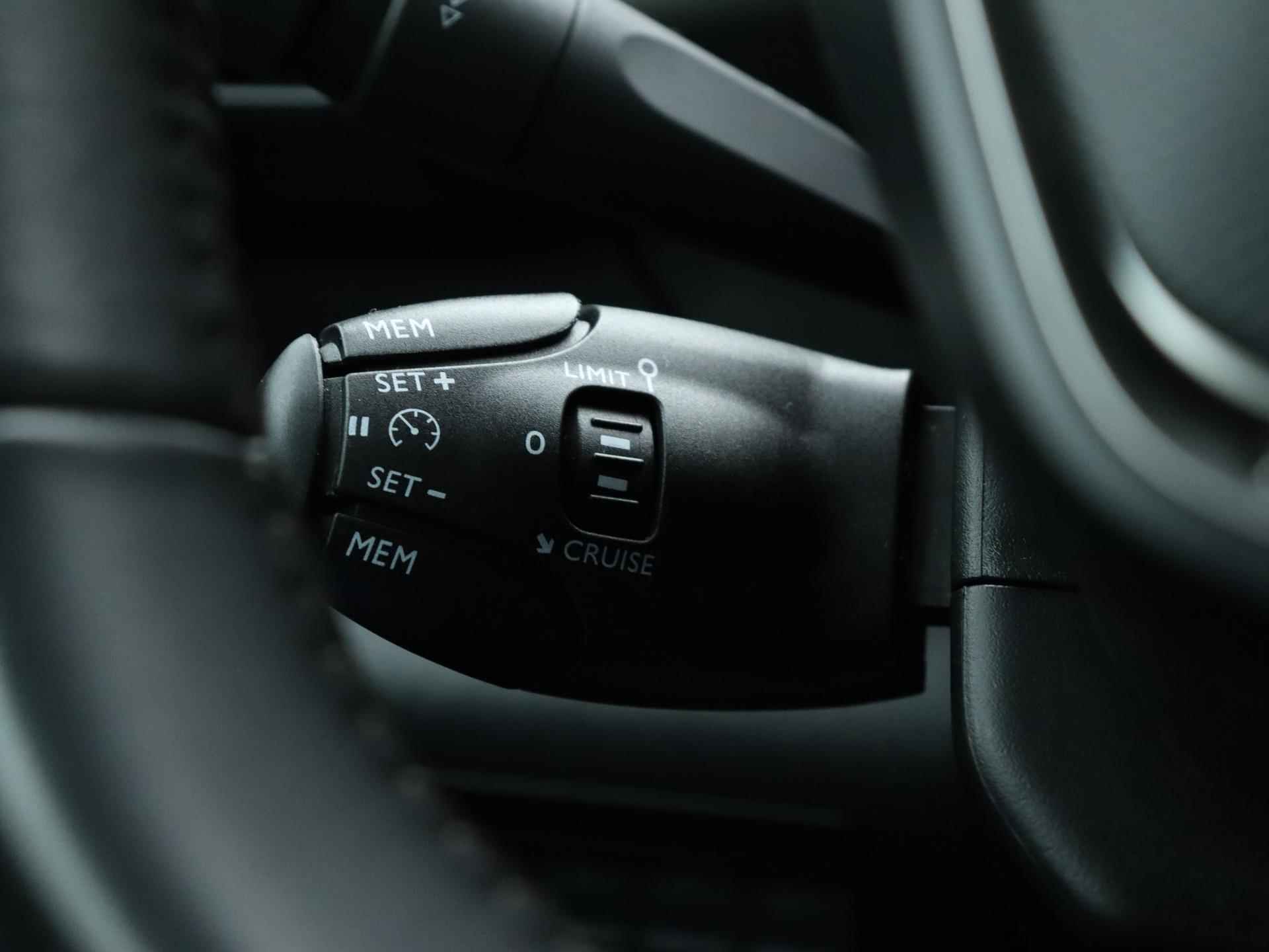 Peugeot Rifter Style 110pk | Navigatie | Camera | Airco | Cruise Control | Apple Carplay/Android Auto - 24/35