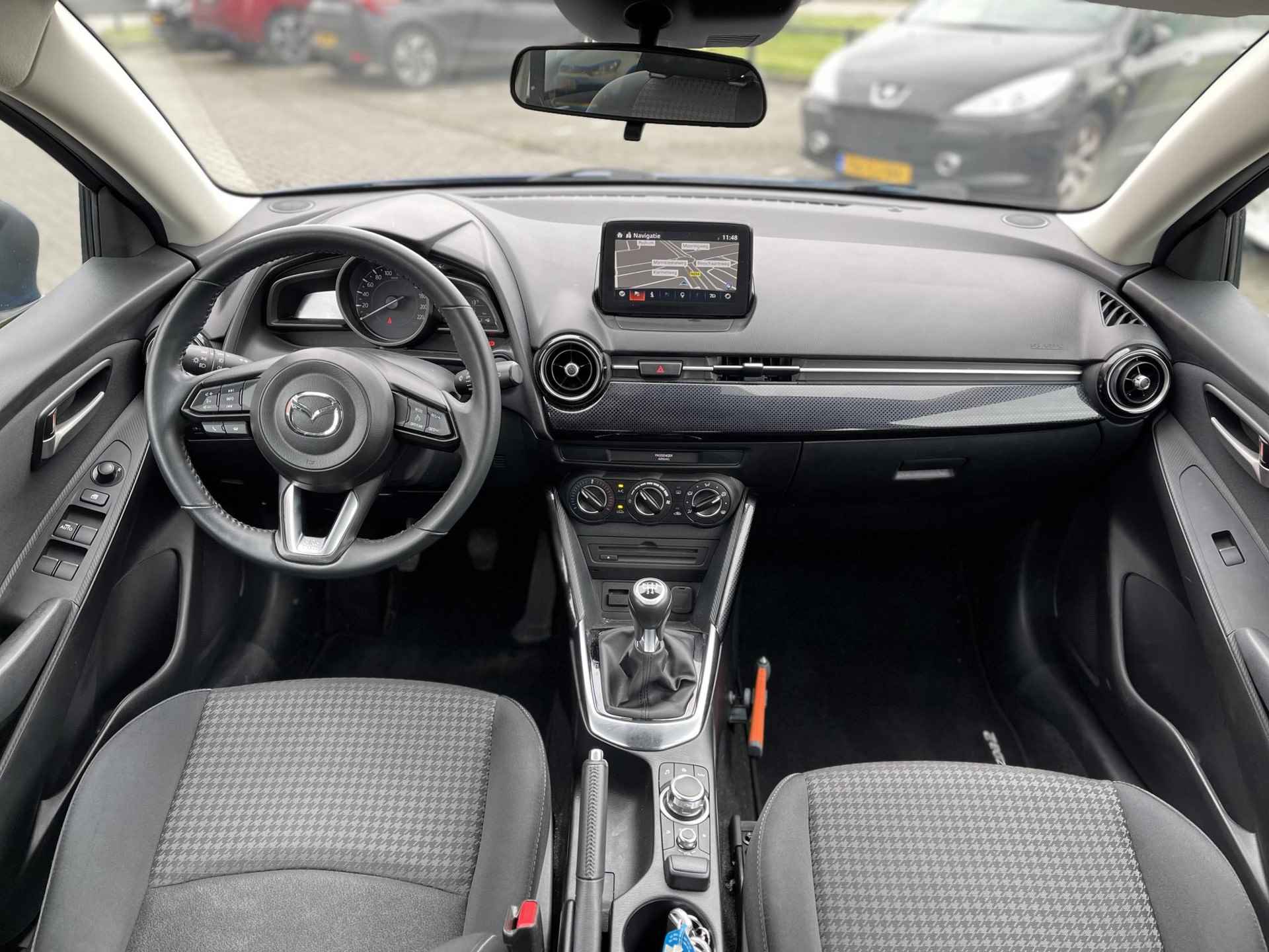 Mazda 2 1.5 Skyactiv-G Dynamic+ | Navigatie | Cruise Control | Airco | Park. Sensor | Bluetooth Tel. | 16'' Velgen | Rijklaarprijs! - 13/27