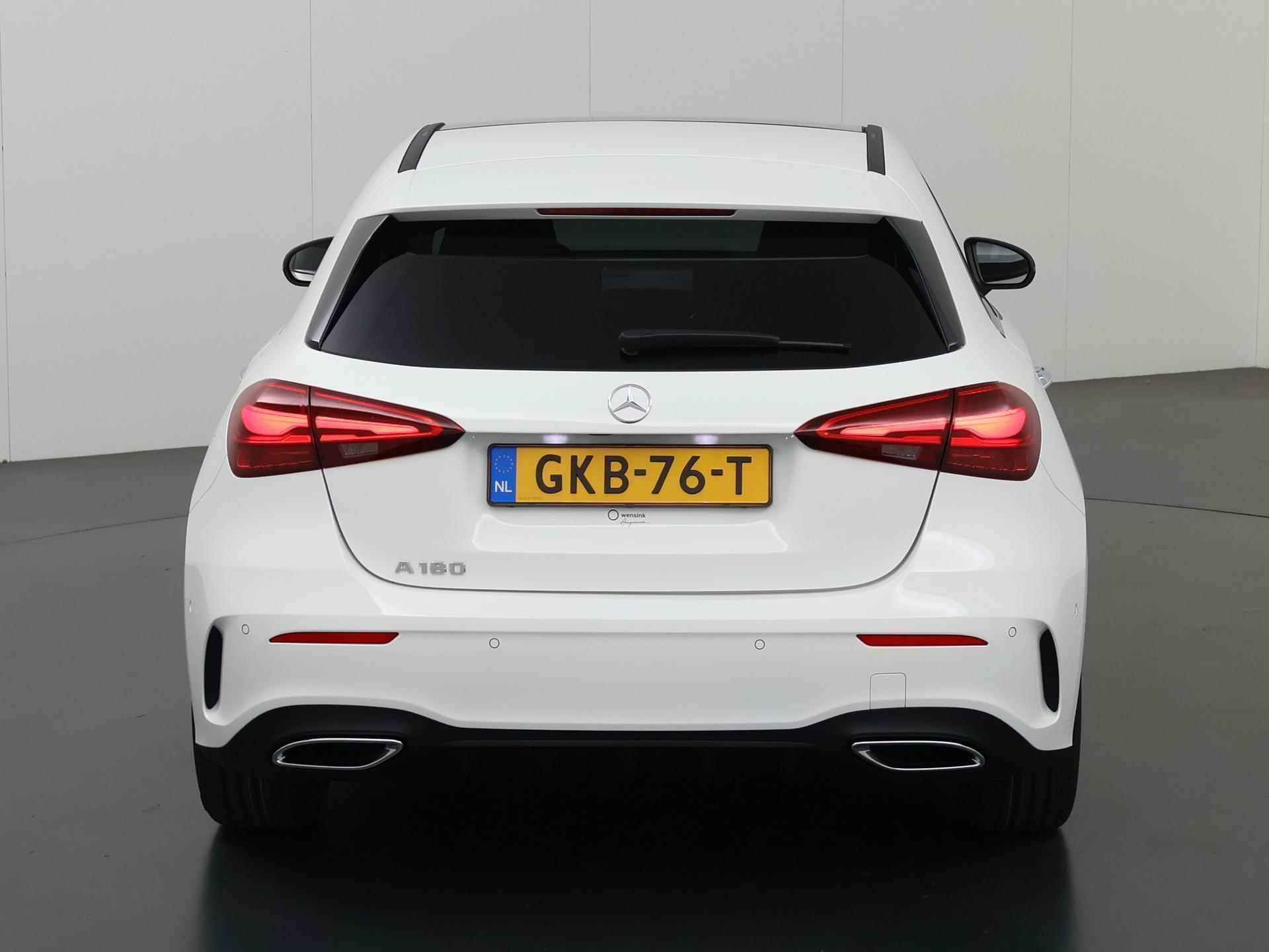 Mercedes-Benz A-klasse 180 Star Edition AMG NIGHT | Panoramadak | Sfeerverlichting | MultiBeam LED | Keyless Entry | Trekhaak | - 5/46