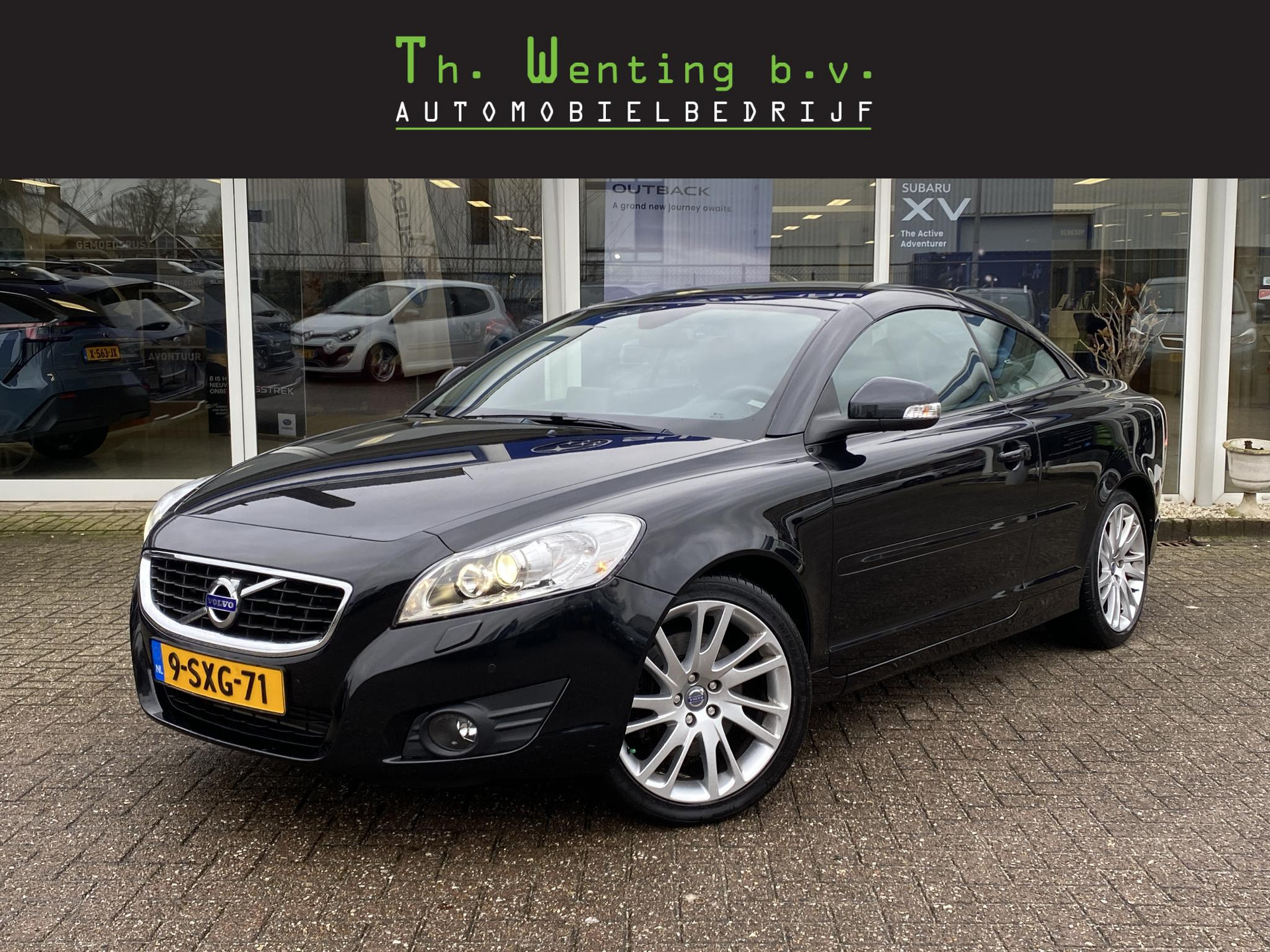 Volvo C70 Convertible 2.5 T5 Tourer | Zeer lage kilometerstand | In Absolute topstaat | Stoelverwarming | Stoelgeheugen | Keyless Entry | Trekhaak |