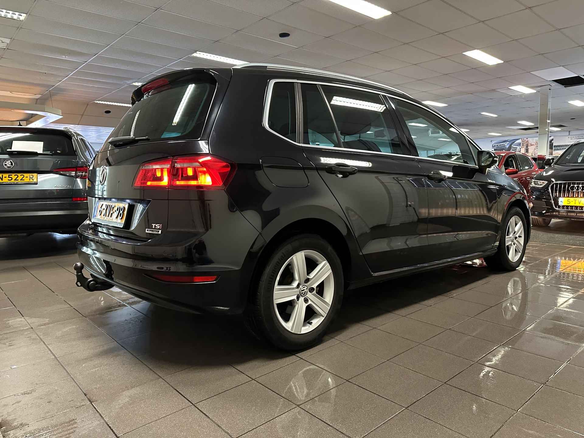 Volkswagen Golf Sportsvan 1.4 TSI Highline * Automaat / Navigatie / Trekhaak / Cruise control / NL Auto * - 6/22