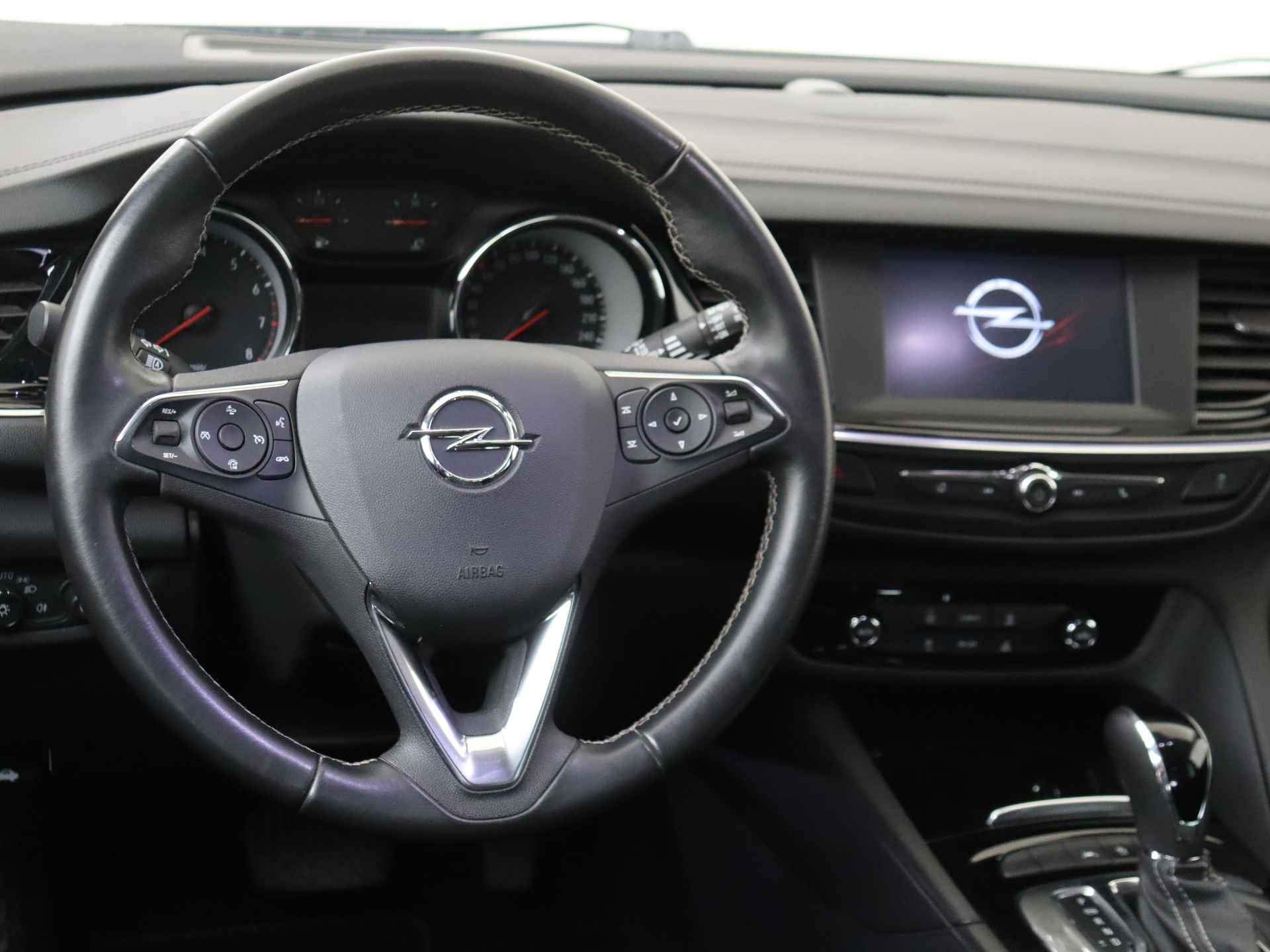 Opel Insignia Sports Tourer 1.5 Turbo Business Executive 165 pk Automaat | Navigatie | Climate Control - 7/33