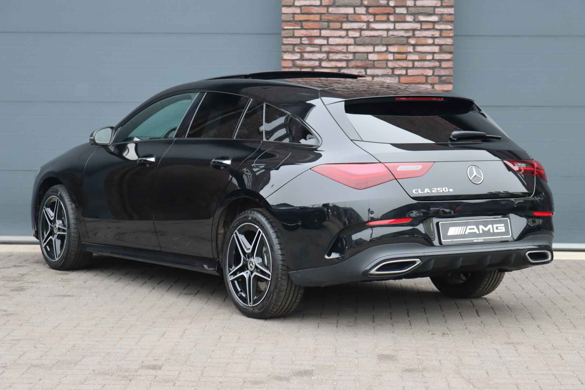 Mercedes-Benz CLA-Klasse Shooting Brake 250 e AMG Line Aut8 | Facelift | Panoramadak | Distronic+ | Memory | Advanced Sound System | Keyless Go | Verwarmd Stuurwiel | Augmented Reality | - 6/41