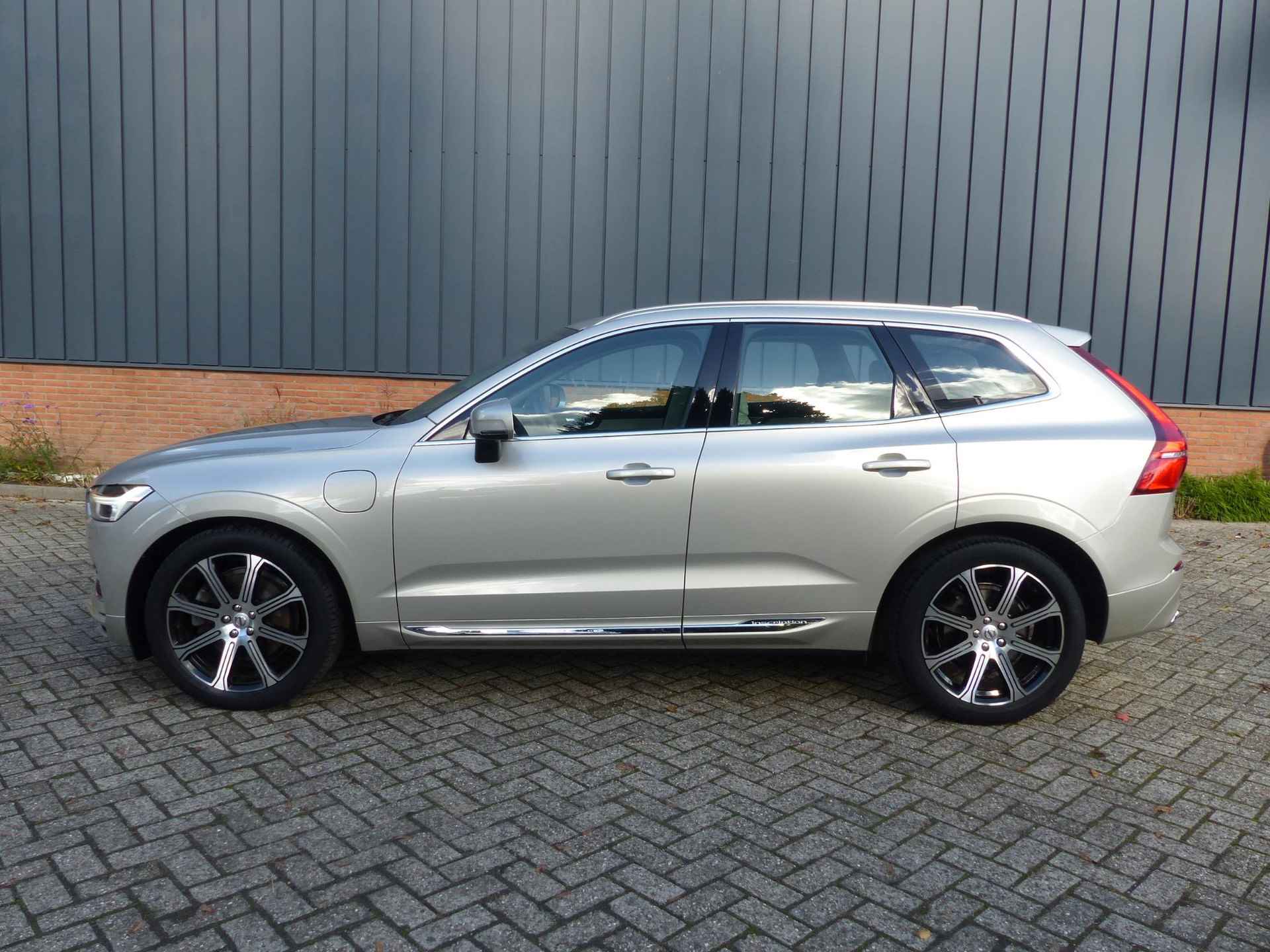 Volvo XC60 T8 Twin Engine AWD Inscription - 3/31