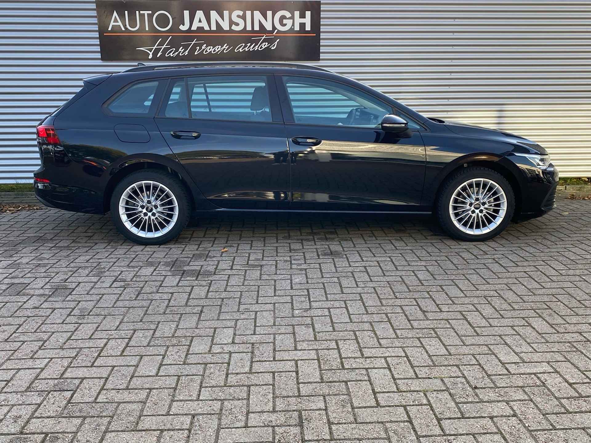 Volkswagen GOLF Variant 1.0 TSI Life | Trekhaak | Clima | Cruise Control | Virtual Cockpit | LM Velgen | Navigatie | RIJKLAARPRIJS INCL 12 MAANDEN GARANTIE EN BEURT - 5/26