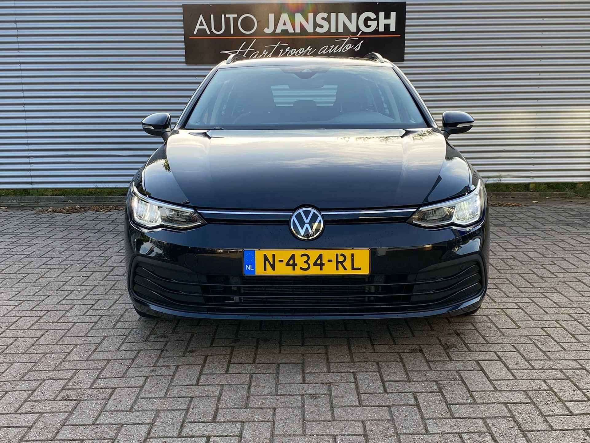 Volkswagen GOLF Variant 1.0 TSI Life | Trekhaak | Clima | Cruise Control | Virtual Cockpit | LM Velgen | Navigatie | RIJKLAARPRIJS INCL 12 MAANDEN GARANTIE EN BEURT - 6/26