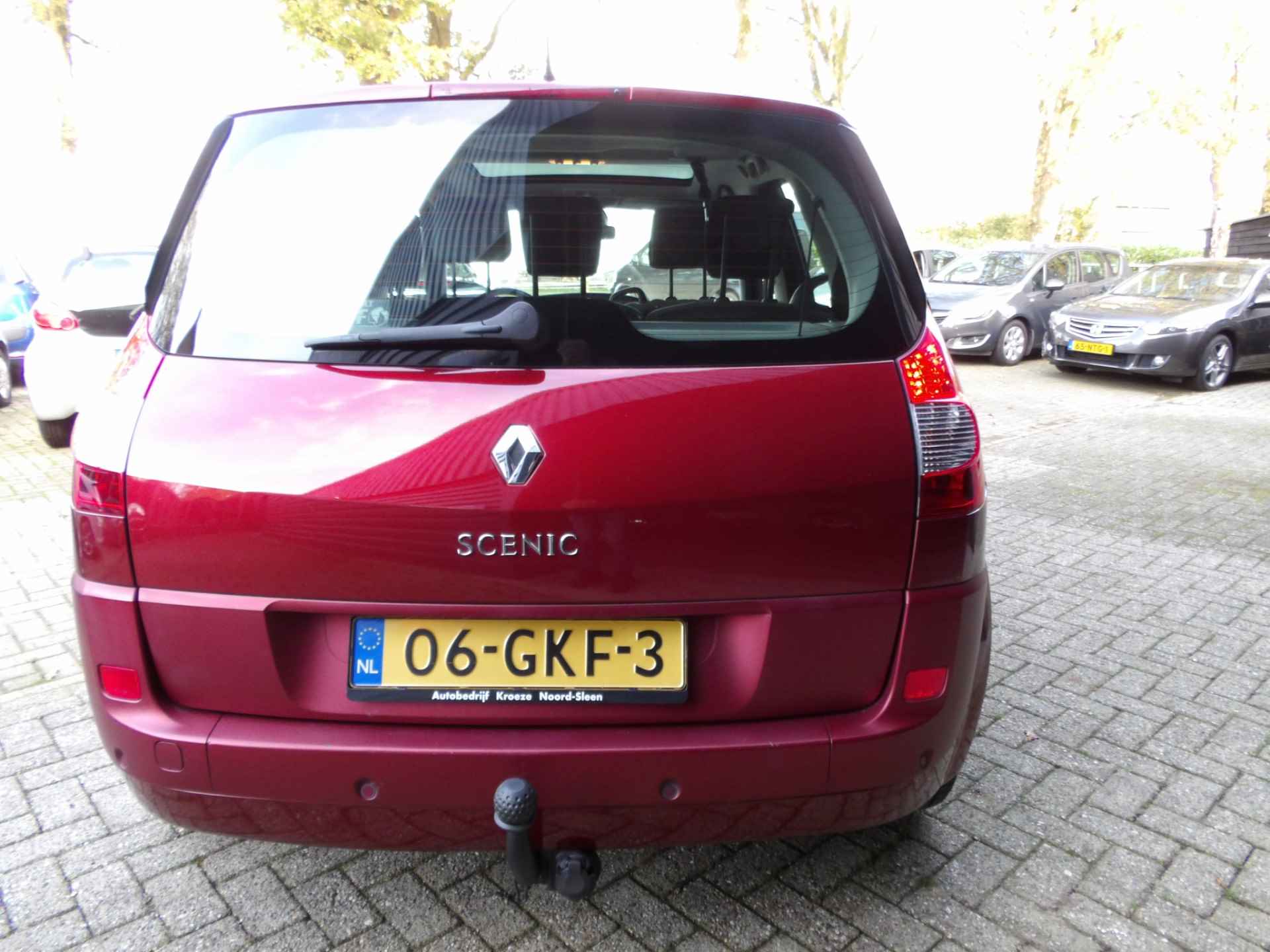 Renault Scénic 1.6-16V Business Line Trekhaak Clima Panorama Dak  Navi - 8/26