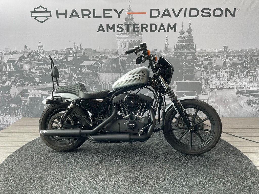 Harley-Davidson XL1200NS Iron Special