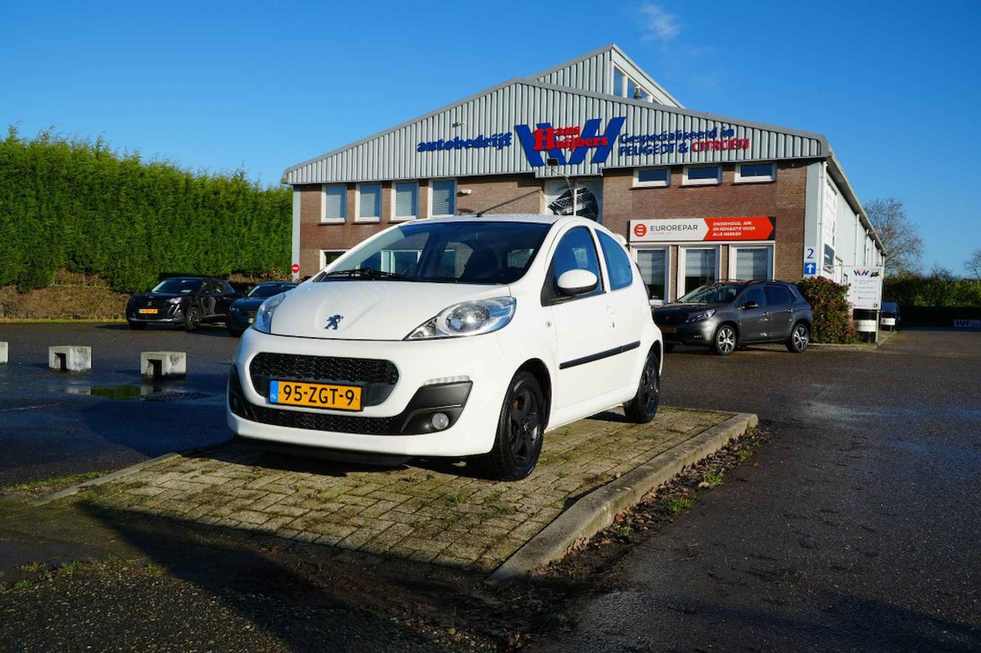 PEUGEOT 107 PREMIERE 1.0-68PK 5-DEURS - AIRCO - ELECTRISCHE RAMEN - SPOILER - 2/27