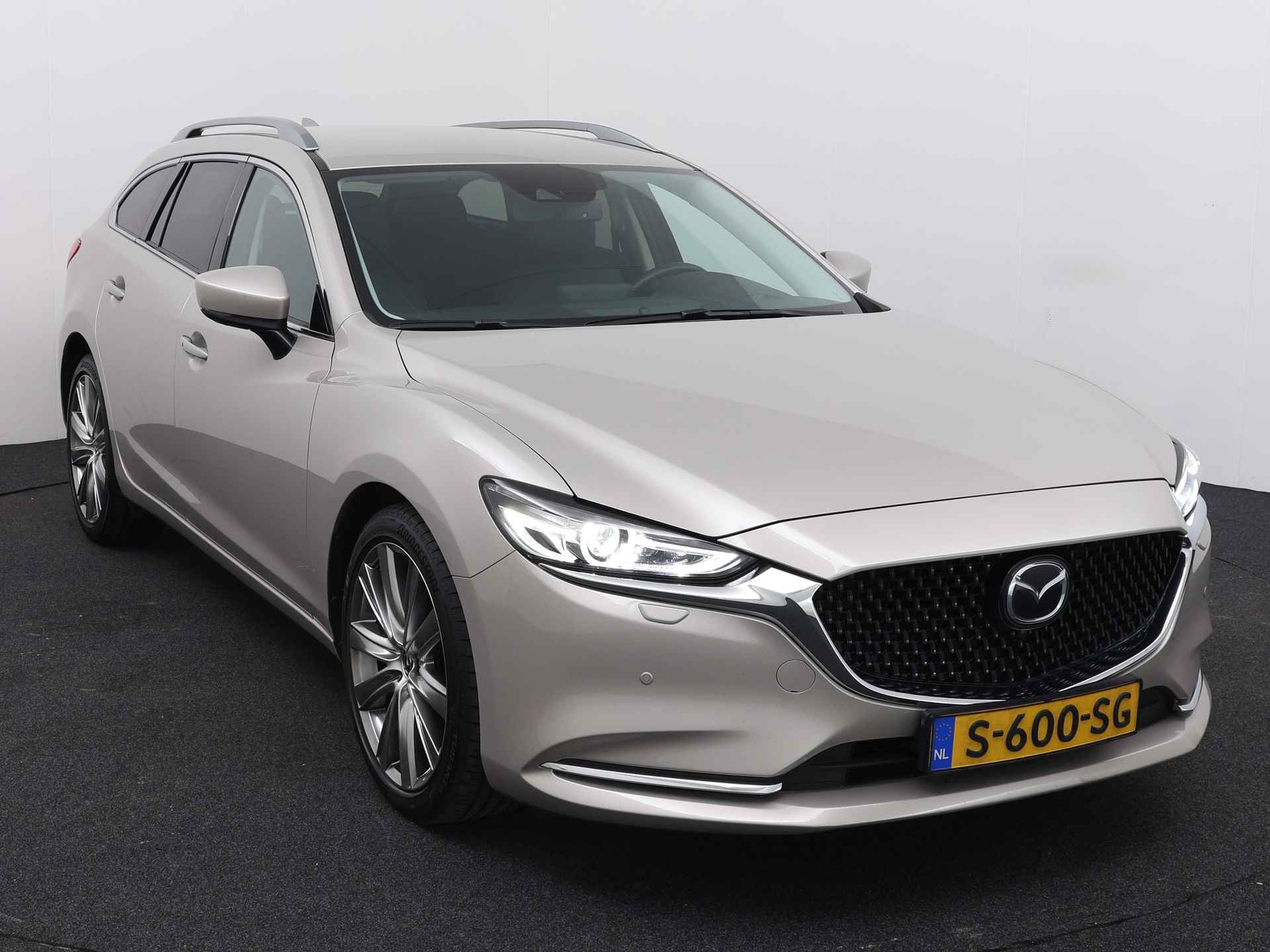 Mazda 6 Sportbreak 2.0 SkyActiv-G 165 Exclusive-Line | Stoelgeheugen | 360 Camera | Stuur-/Stoelverwarming | Stoelverkoeling | Navigatie | - 27/43