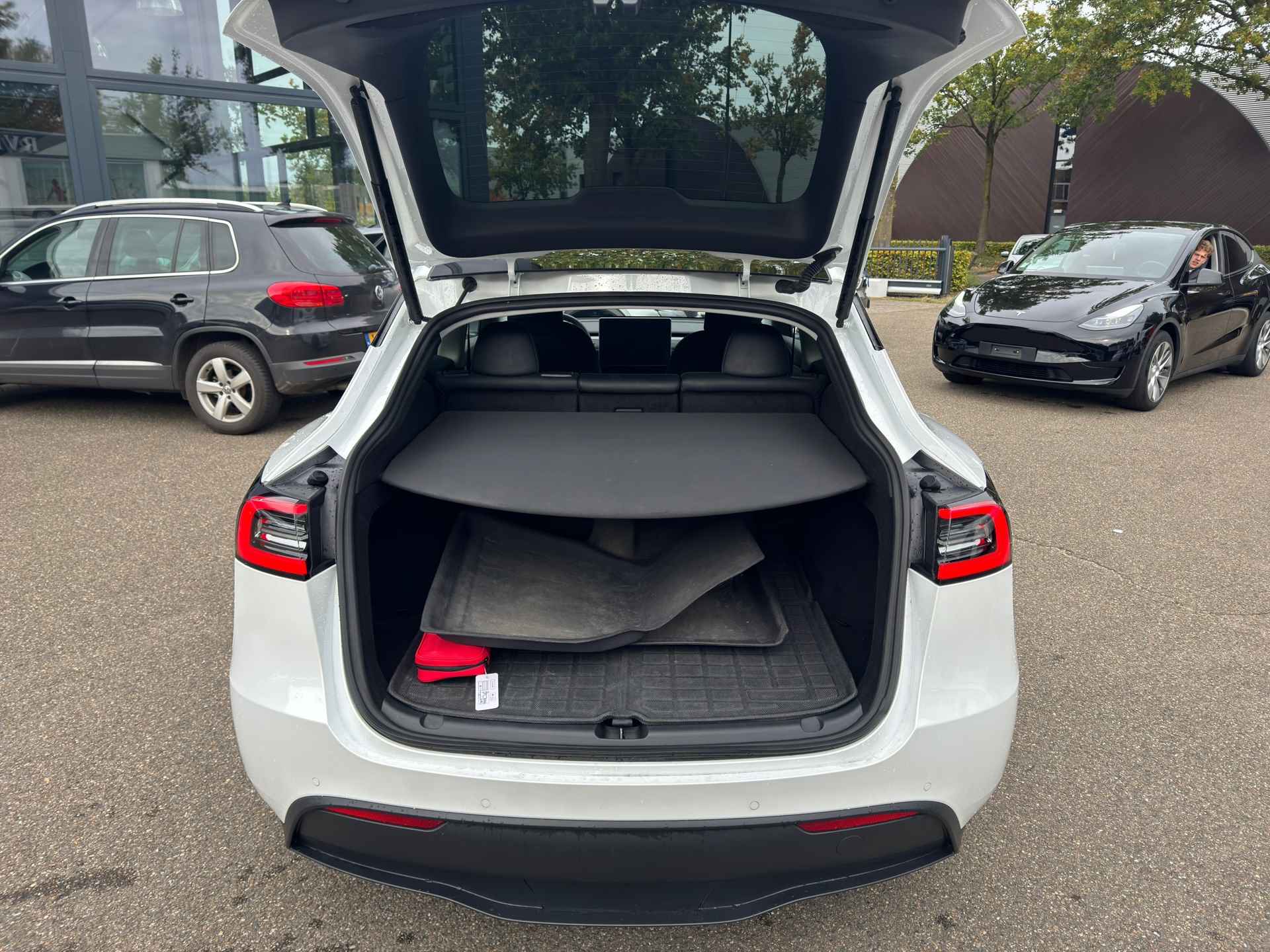 Tesla Model Y Performance AWD 75 kWh | AUTOPILOT | STOELVERWARMING VOOR + ACHTER | TESLAGARANTIE T/M 9-2026 - 9/42