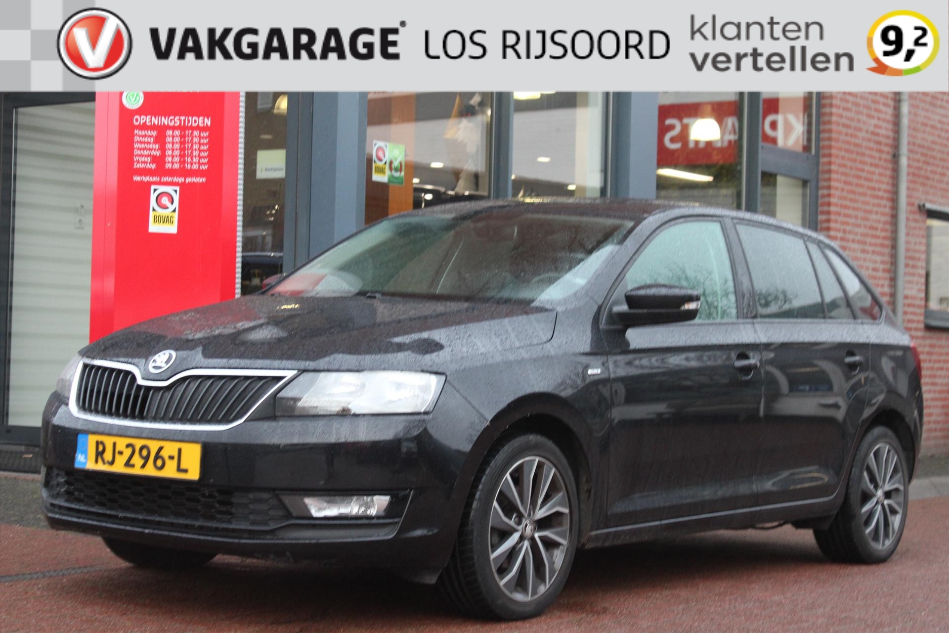 SKODA Rapid Spaceback 1.0 TSI Greentech *Drive* | Trekhaak | Cruise & Climate Control | Stoel verwarming | Navigatie | Bluetooth |