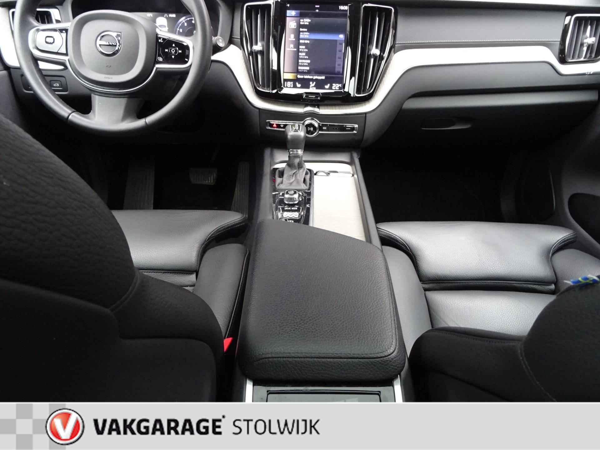 Volvo XC60 2.0 T4 Inscription trekhaak ,panorama dak,rijklaarprijs - 6/21