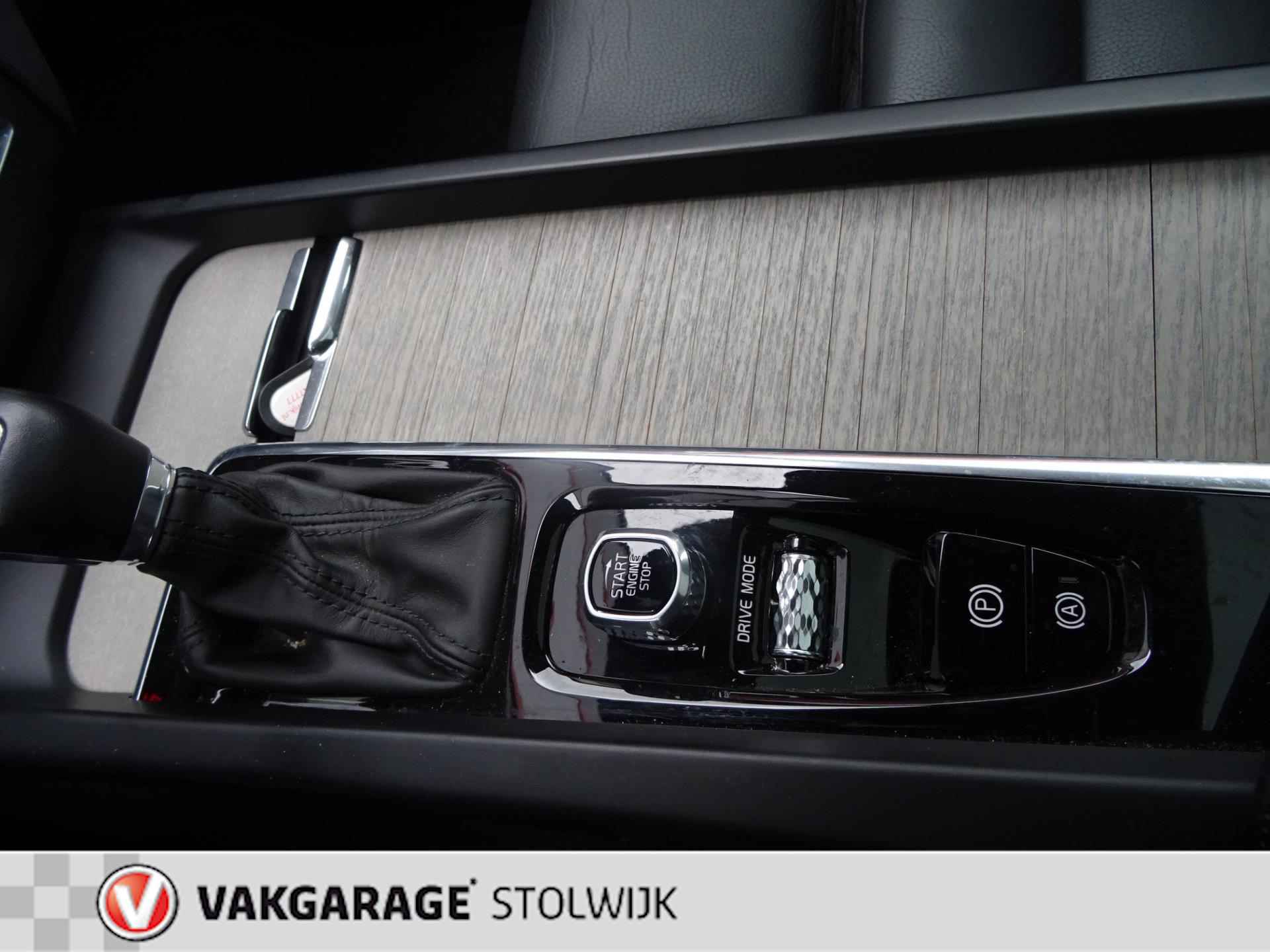 Volvo XC60 2.0 T4 Inscription trekhaak ,panorama dak,rijklaarprijs - 16/21