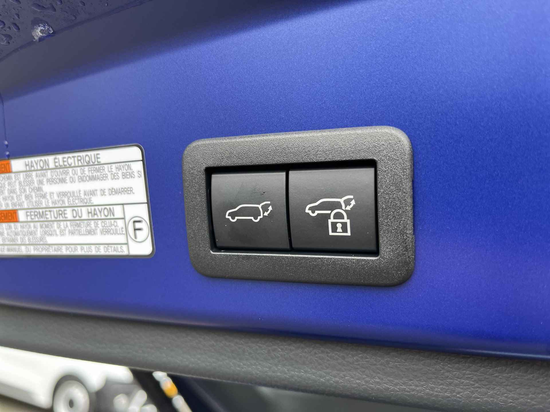 Toyota Corolla Cross 1.8 Hybrid Business Plus | Navigatie | Apple CarPlay/Android auto | Achteruitrijcamera | Elektrische achterklep - 11/32