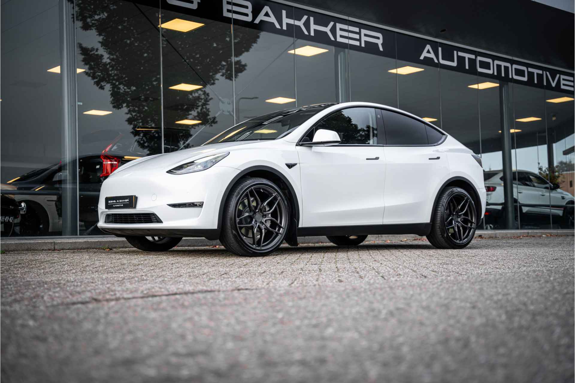 Tesla Model Y Long Range AWD 75 kWh - Autopilot - 12% bijtelling! - 50/59