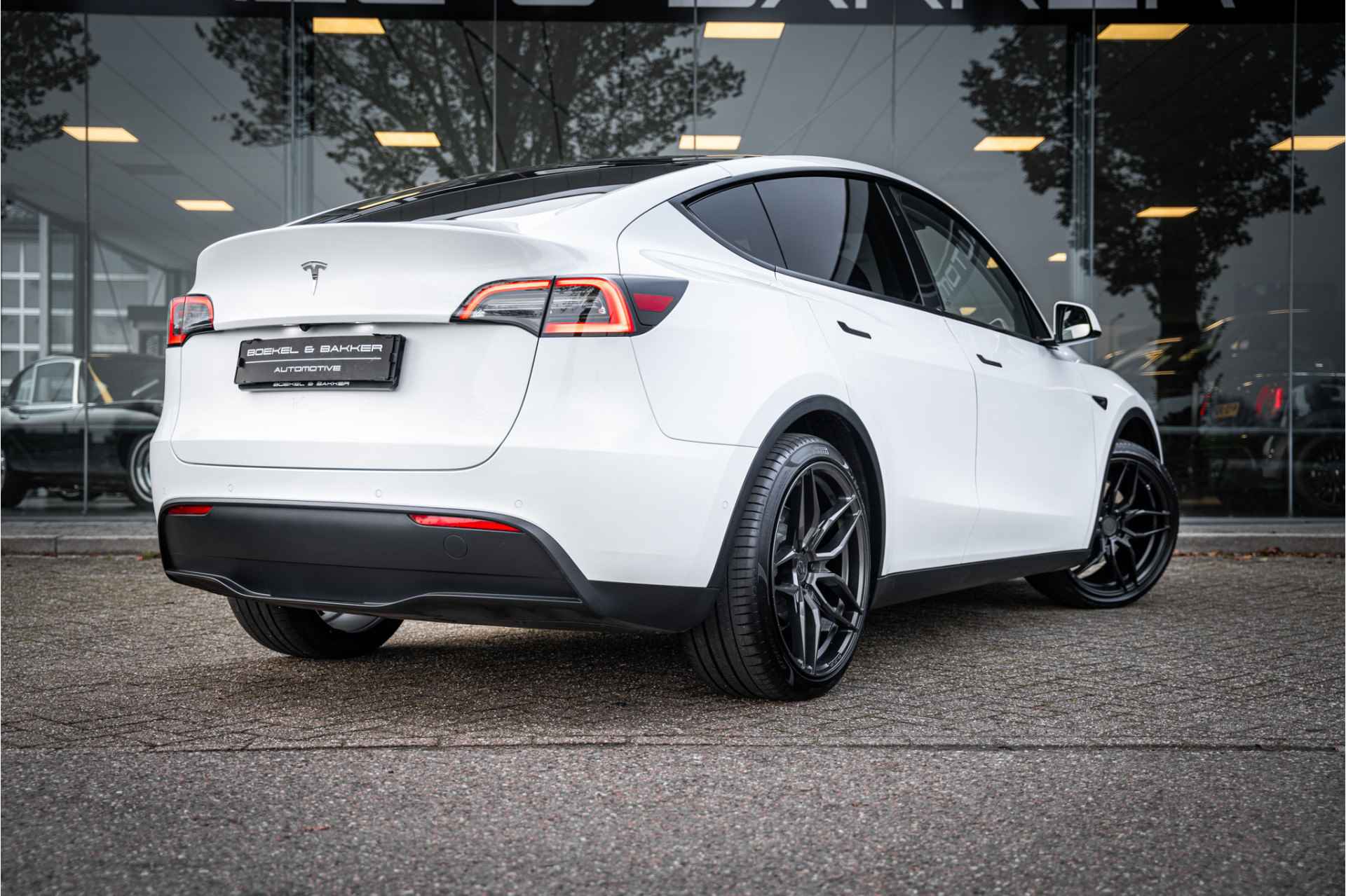 Tesla Model Y Long Range AWD 75 kWh - Autopilot - 12% bijtelling! - 57/59