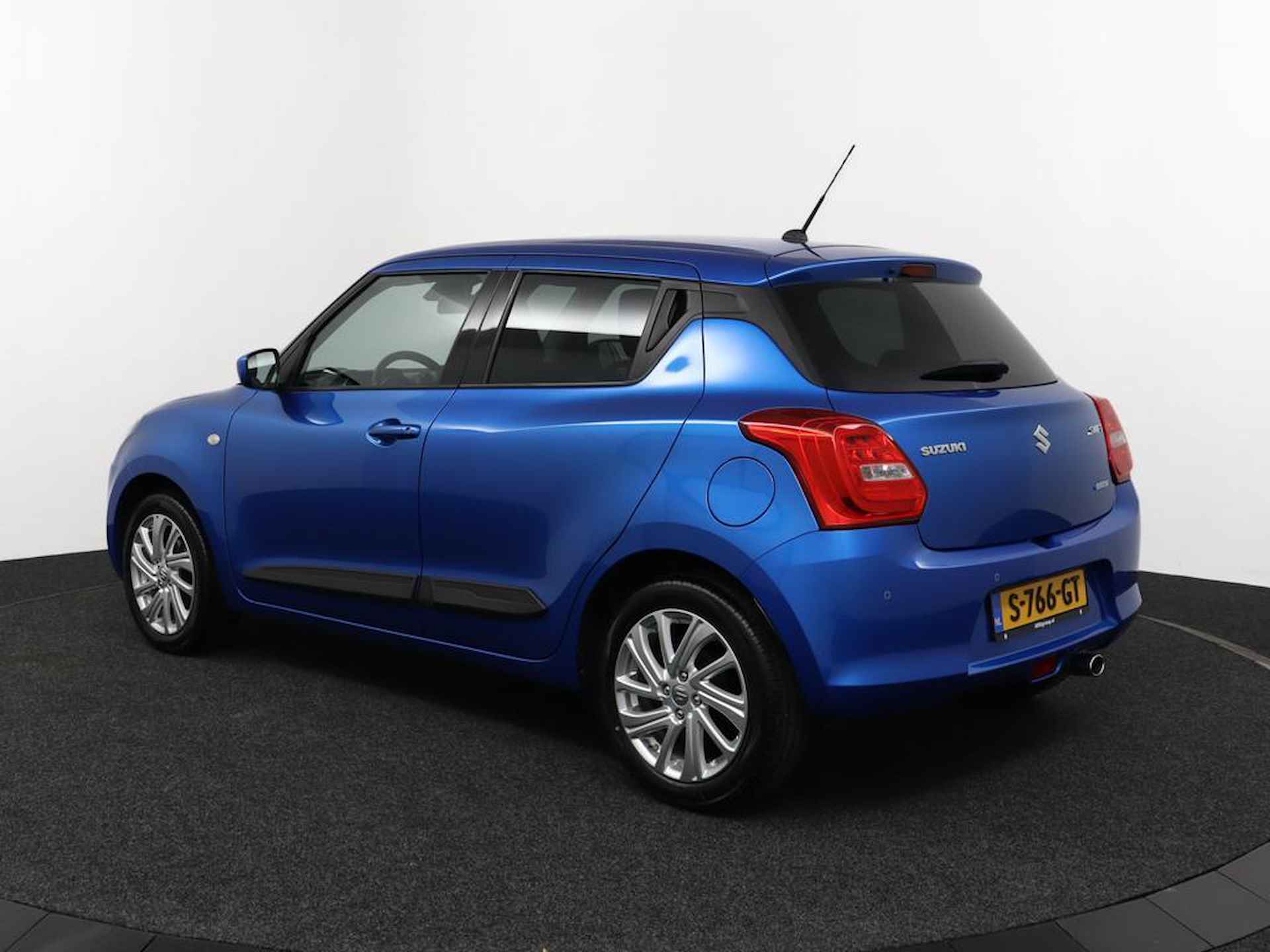 Suzuki Swift 1.2 Select Smart Hybrid | Airco | parkeersensoren achter | Camera achter | Cruise Control | Bluetooth | - 12/50