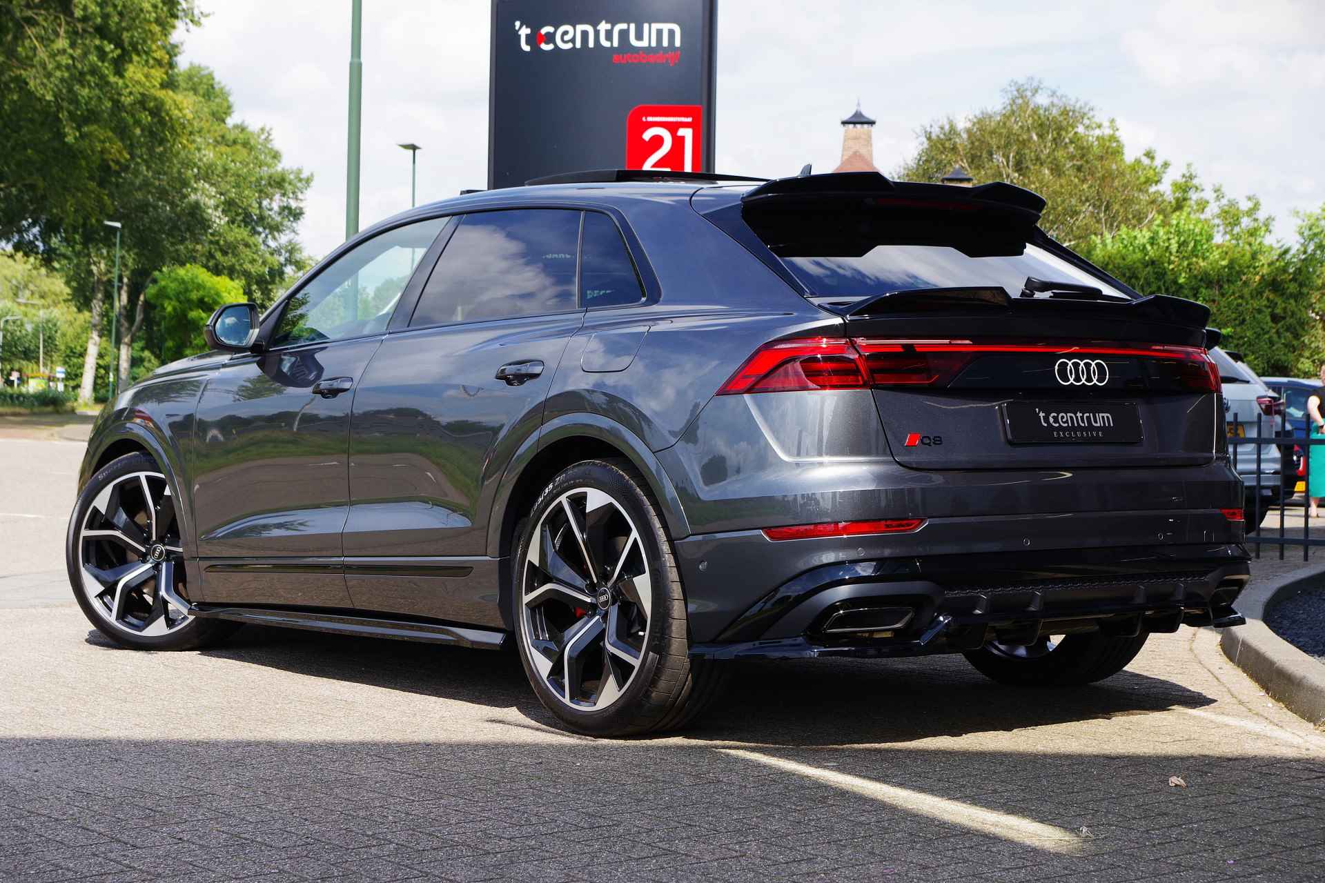 Audi Q8 60 TFSI e 490 PK Quattro *FACELIFT* Competition S-line Pro Line Plug-In Hybride, RS-Sportstoelen, Panoramadak, 360 Camera, Bang - 20/59