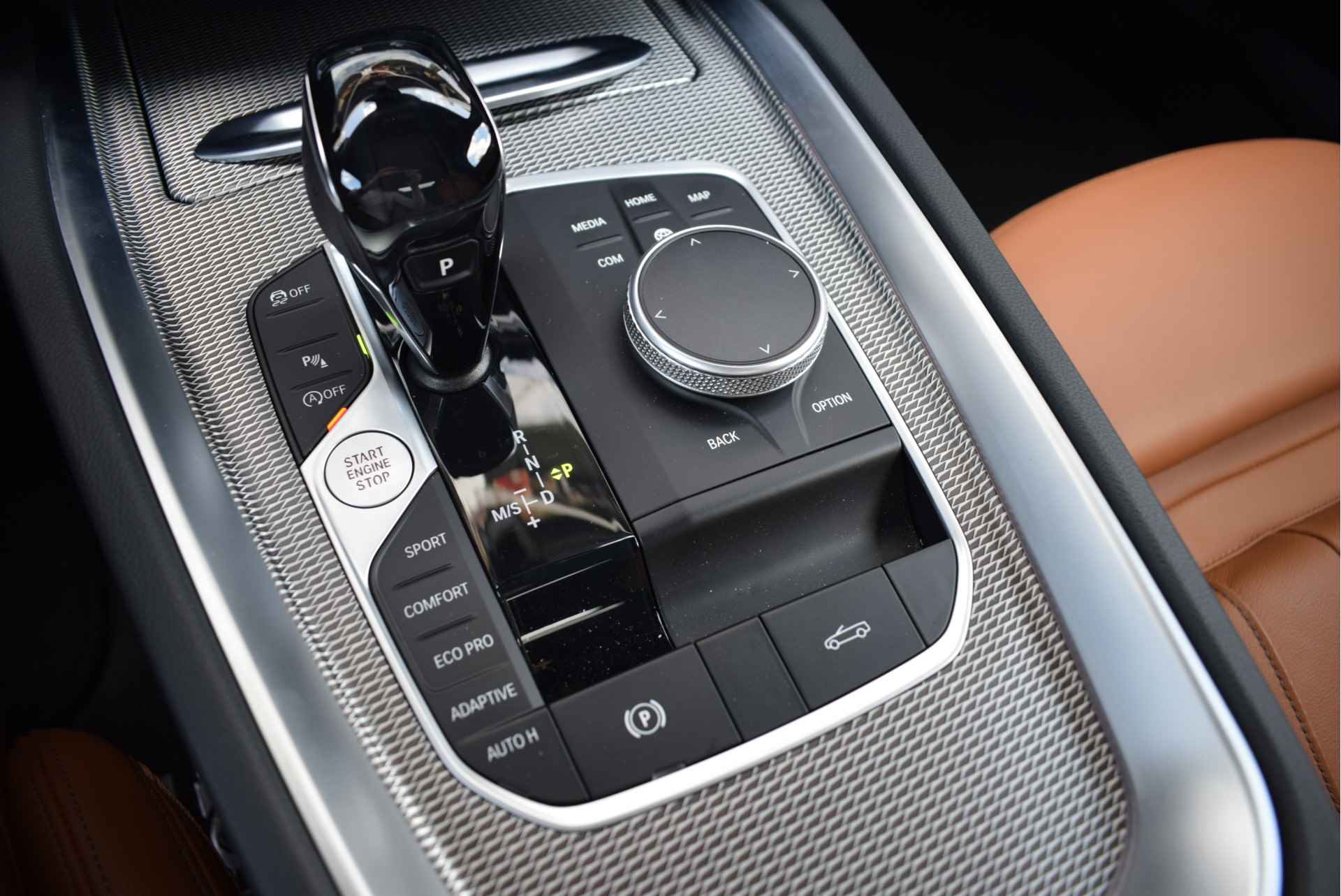 BMW Z4 Roadster M40i High Executive Automaat / Adaptieve LED / Active Cruise Control / Comfort Access / Harman Kardon / Parking Assistant / Head-Up / Leder - 21/32