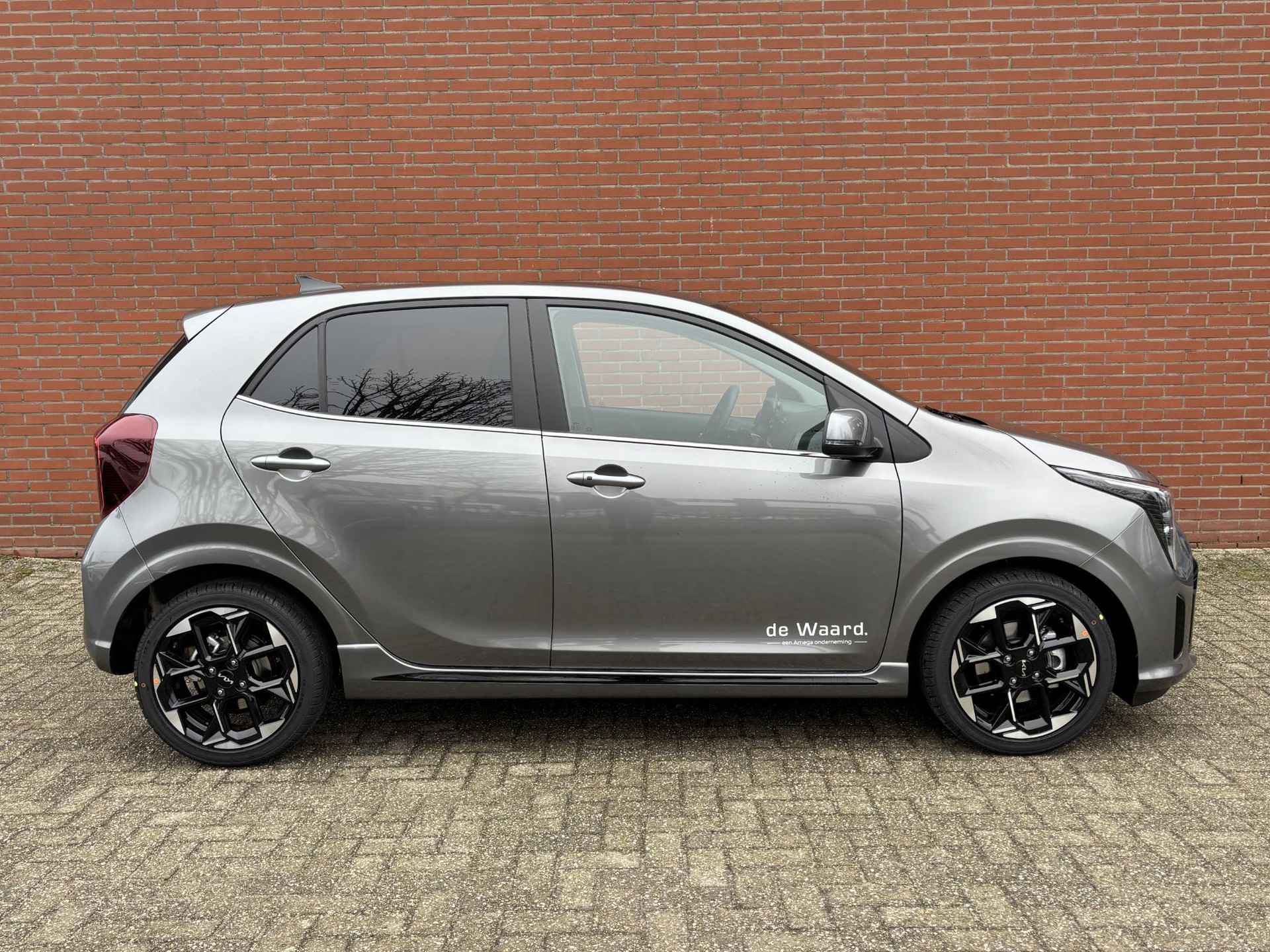 Kia Picanto 1.0 DPI GT-Line | GT-Line bekleding in lederlook | 16" lichtmetalen GT-Line velgen | Schuif-/kantel zonnedak | Stoelverwarming voor en stuurwielverwarming - 16/33