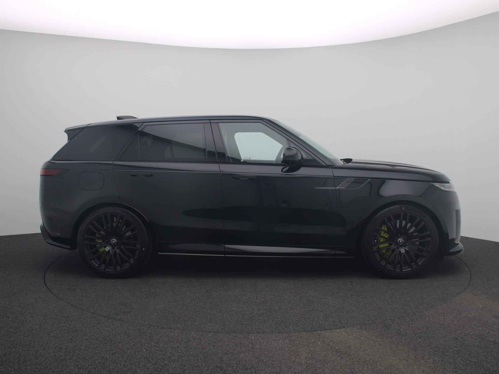 Land Rover Range Rover Sport 4.4 P635 SV Edition Two | Carbon Ceramic Matrix Braking System | TOWING PACK | SV Carbon motorkap | - 8/48